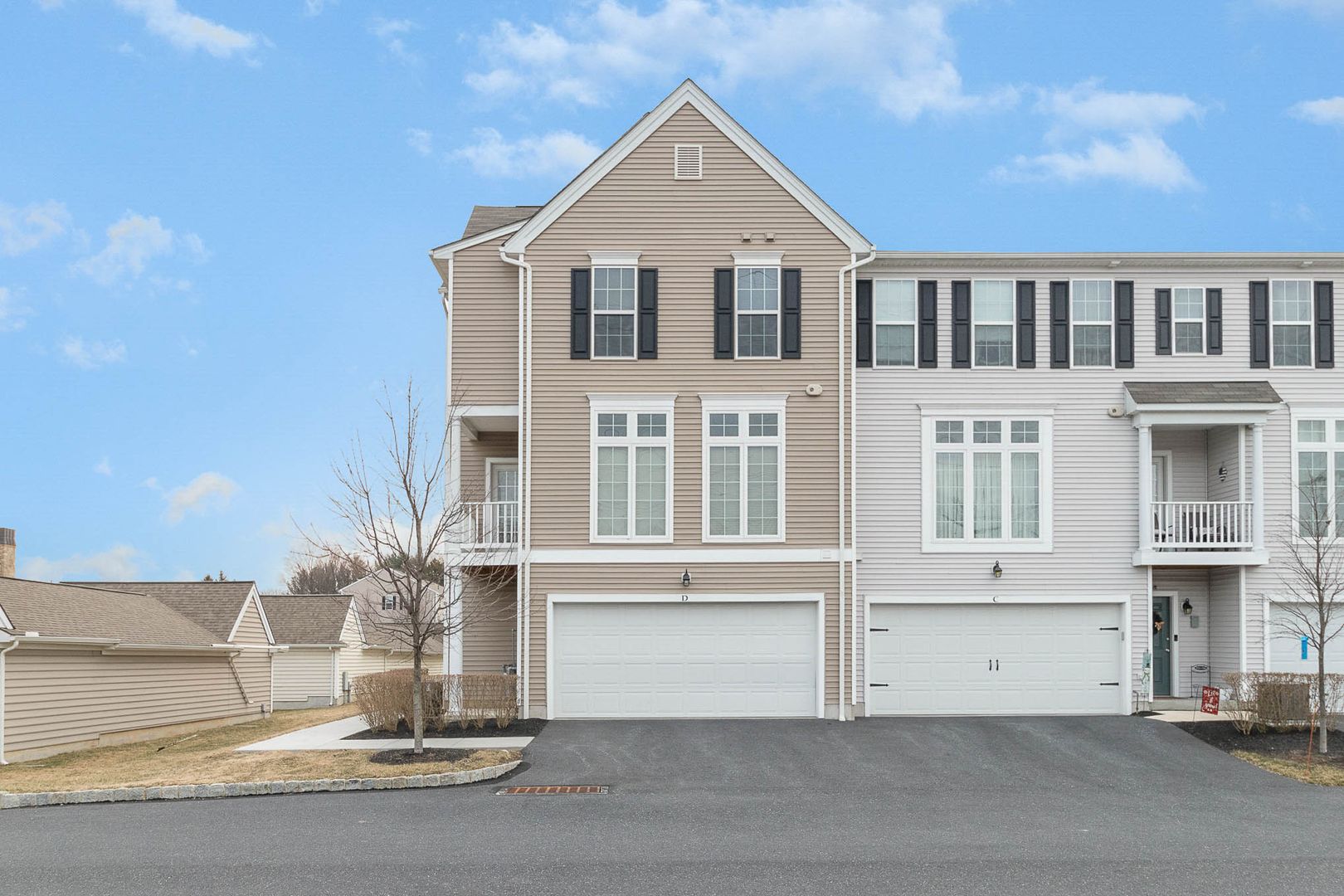 Mechanicsburg House: 3038 Meridian Commons