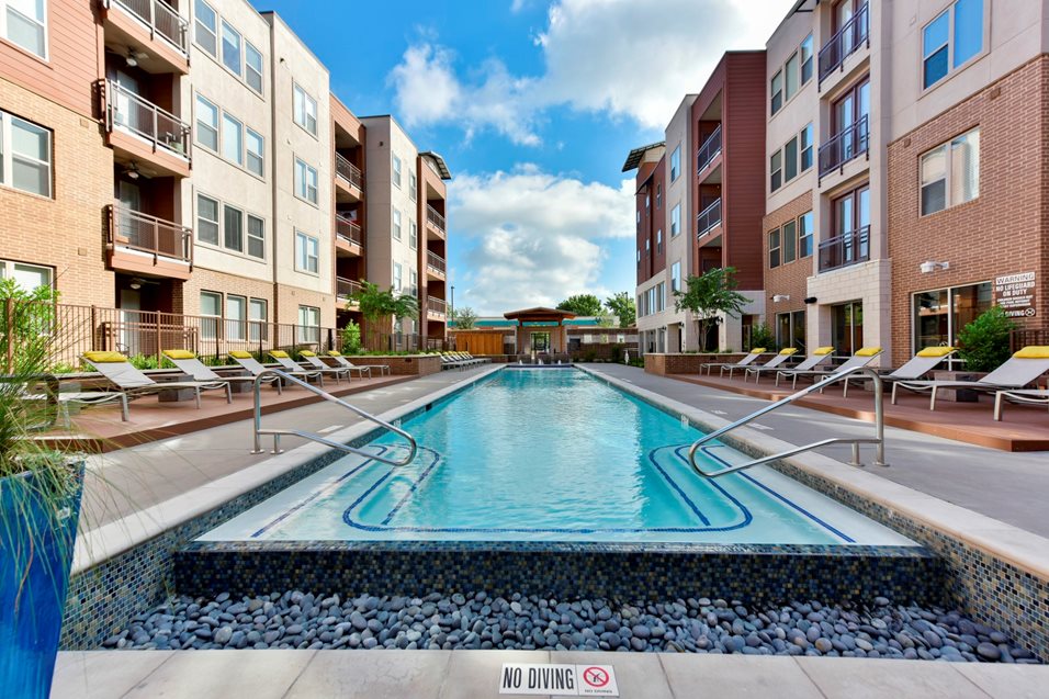 Austin Condo: 5012 S. Congress Ave