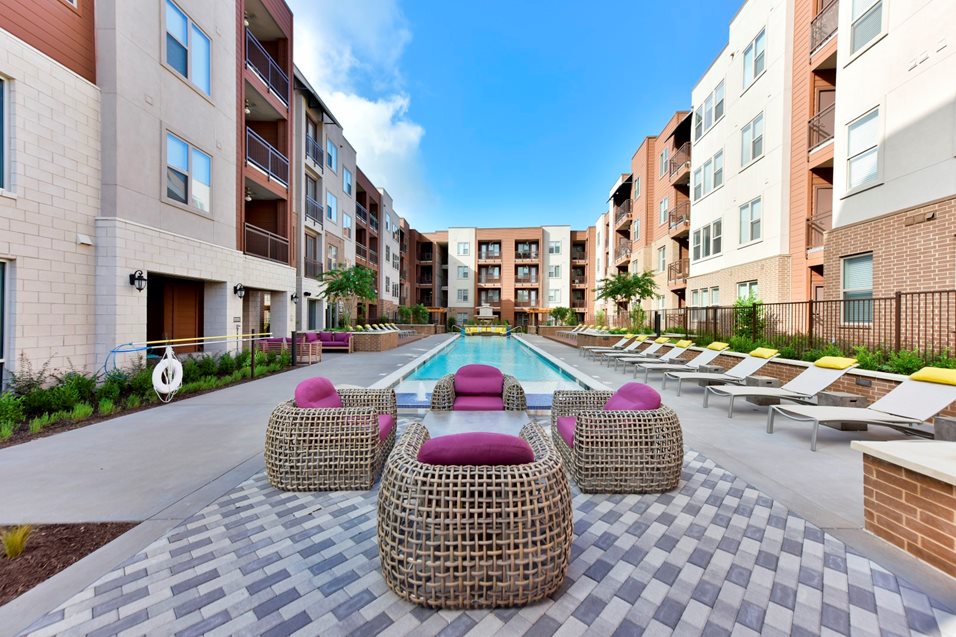 Austin Condo: 5012 S. Congress Ave