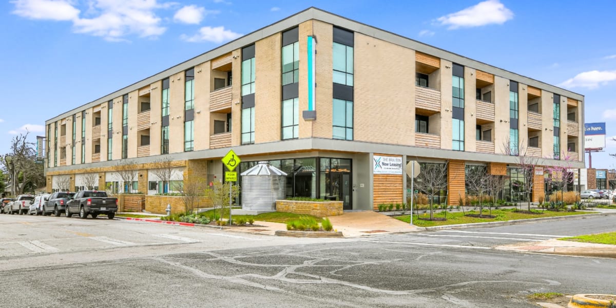 Austin Condo: 4810 Woodrow Ave