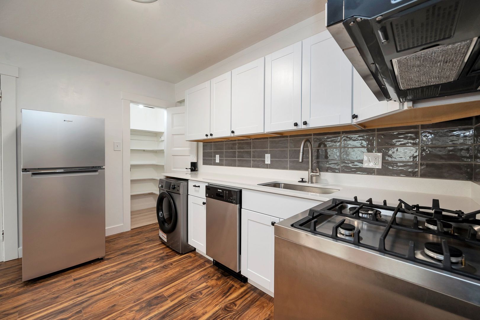 Salt Lake City Apartment: 264-268 N State St