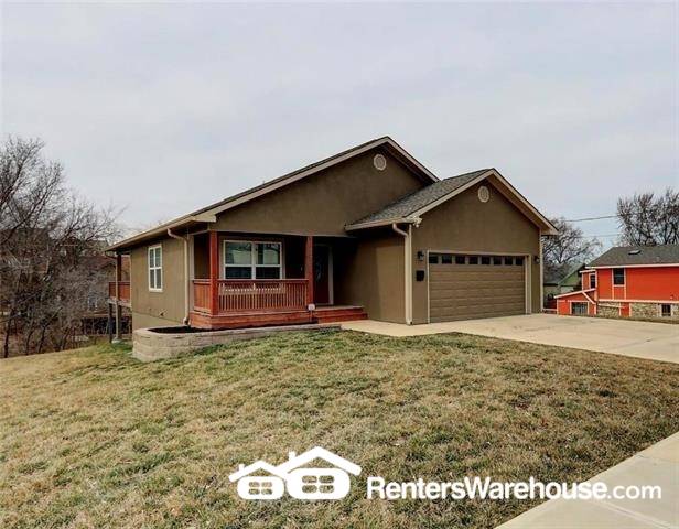 Kansas City House: 3836 Lloyd St