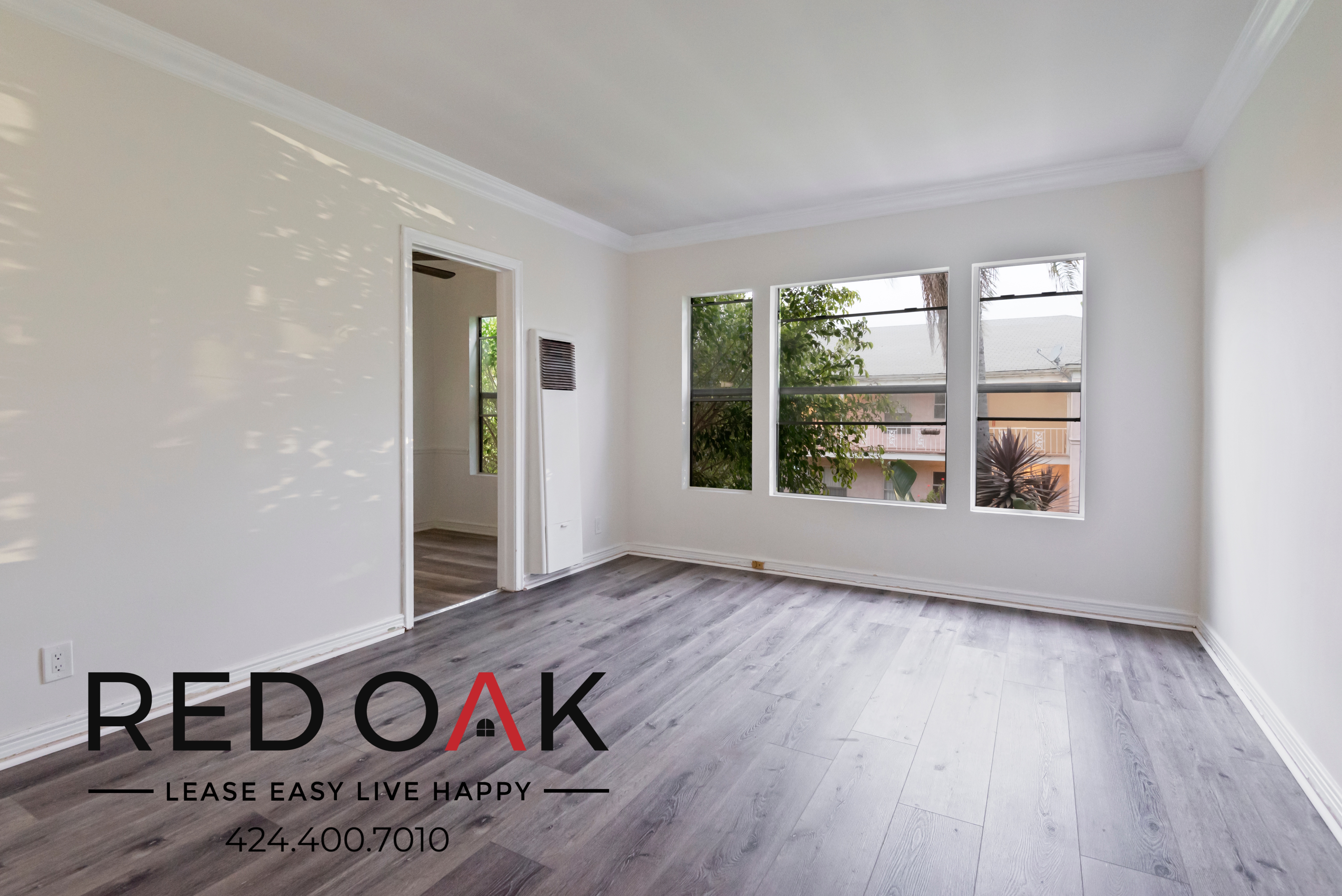 Los Angeles Condo: 5146 Clinton St