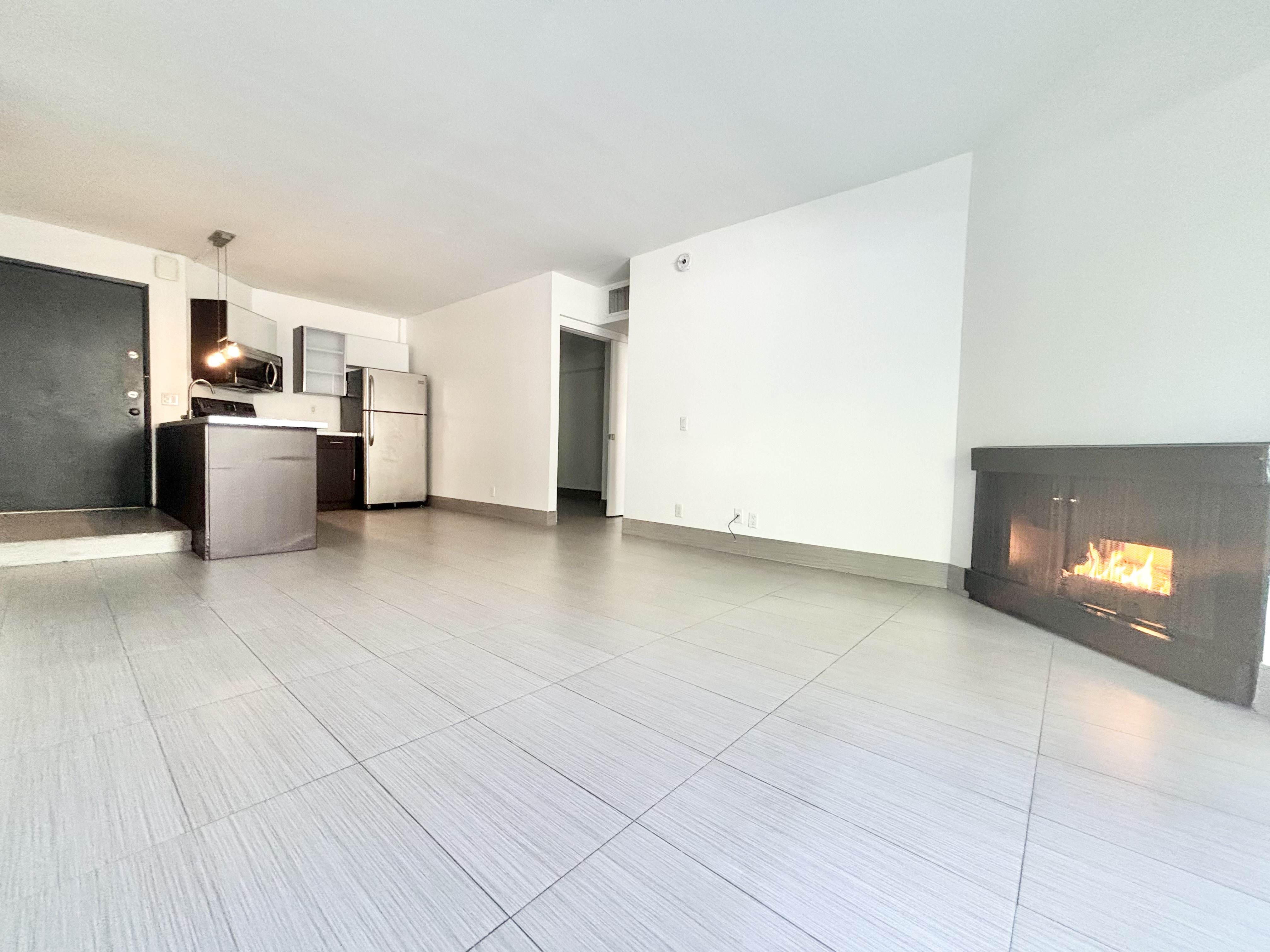 Los Angeles Condo: 3947 Los Feliz Blvd.