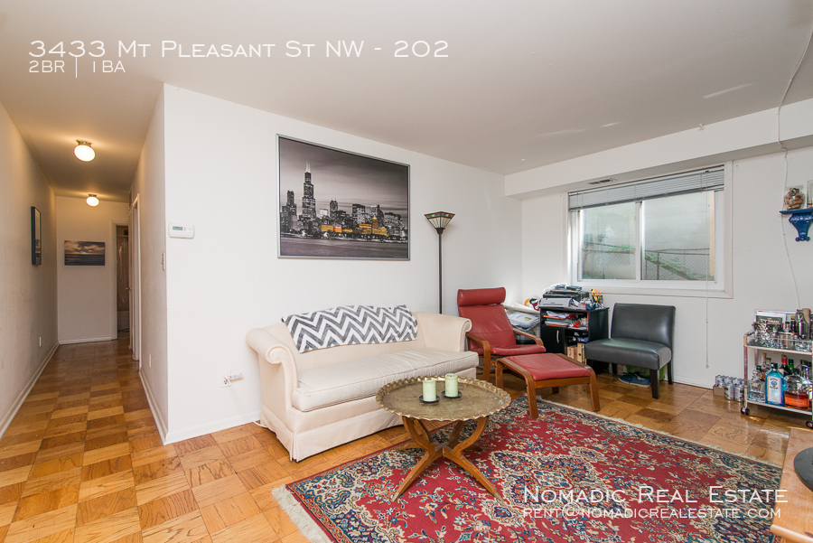 Washington Condo: 3433 Mount Pleasant St NW Apt 202