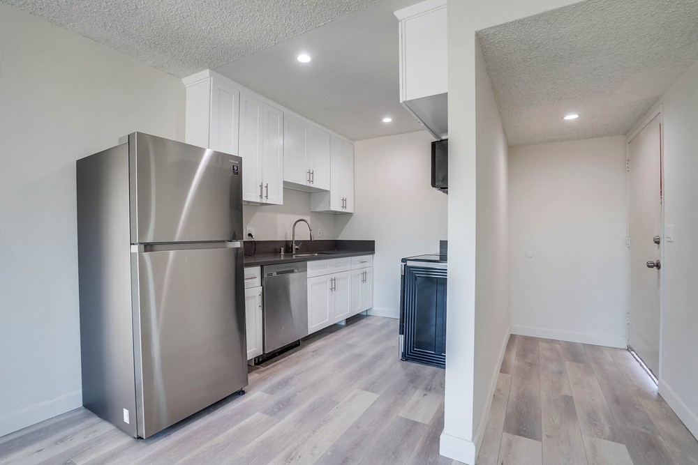Gardena Apartment: 15515 S Vermont Ave