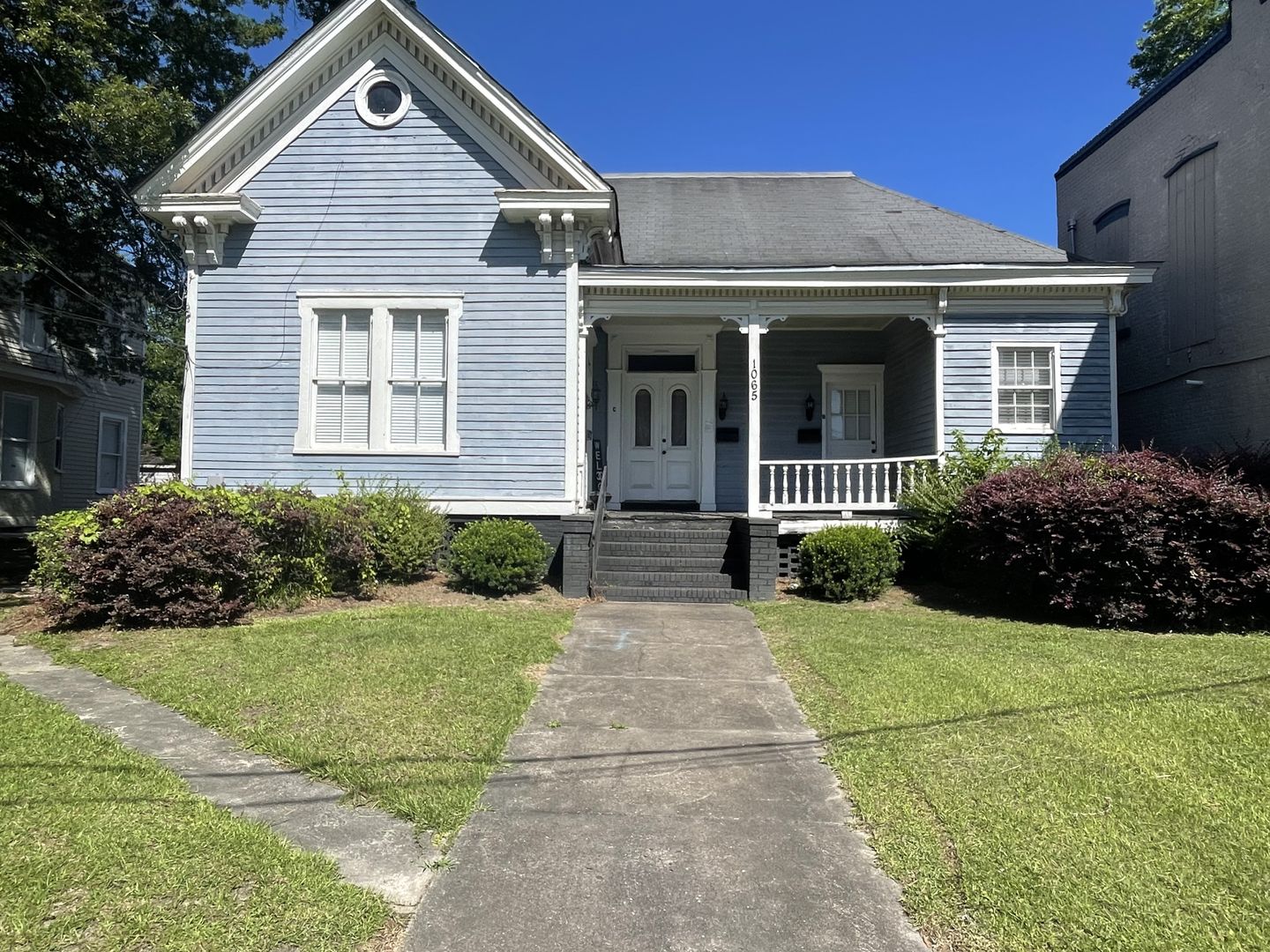 Macon Condo: 1065 College St