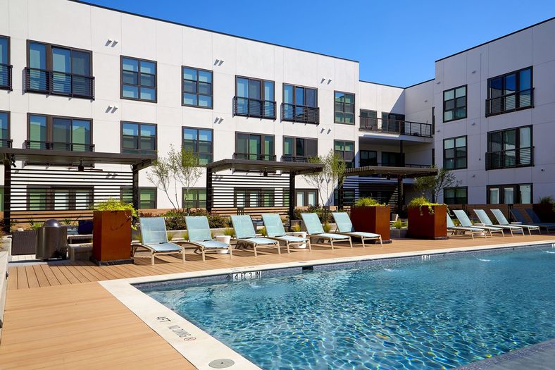 Dallas Condo: 1013 S Pearl Expy