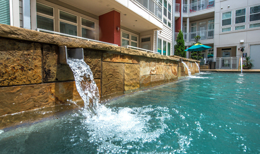 Dallas Condo: 2613 Ross Avenue