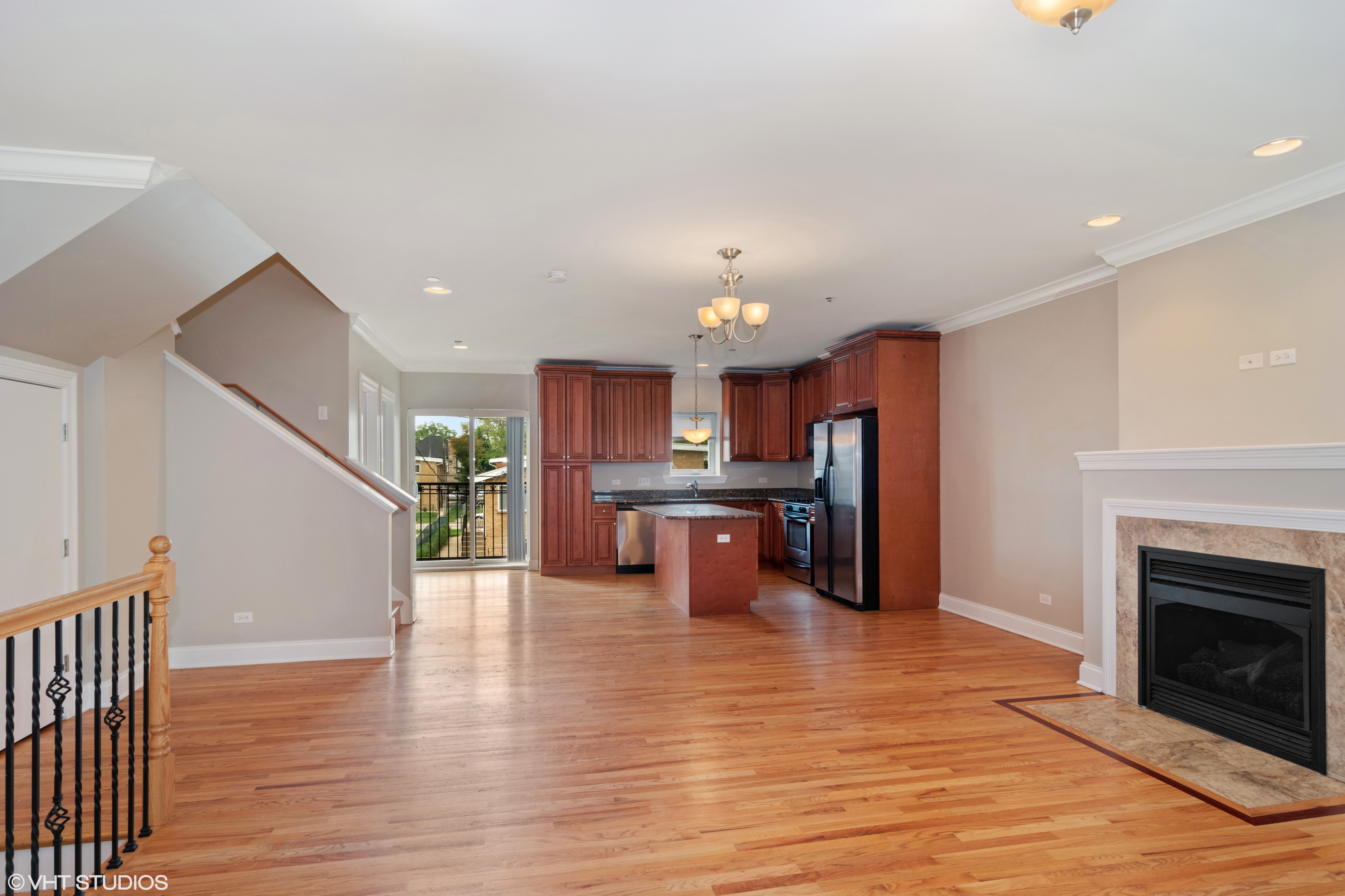 Schiller Park Townhome: 3922 Wehrman Ave