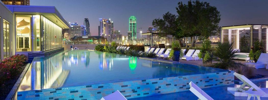 Dallas Condo: 1401 Hi Line Dr