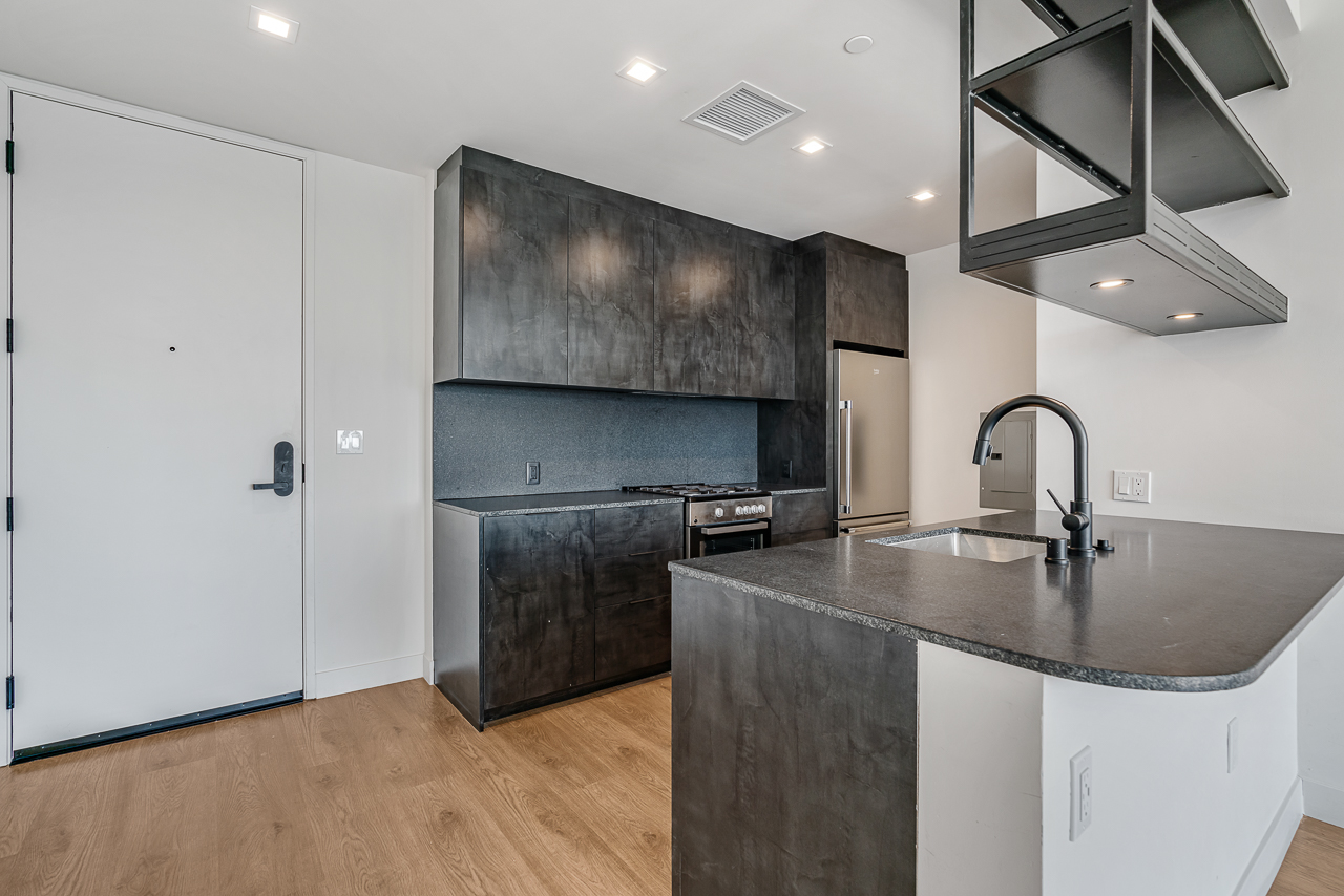 Los Angeles Condo: 10700 Tabor St.