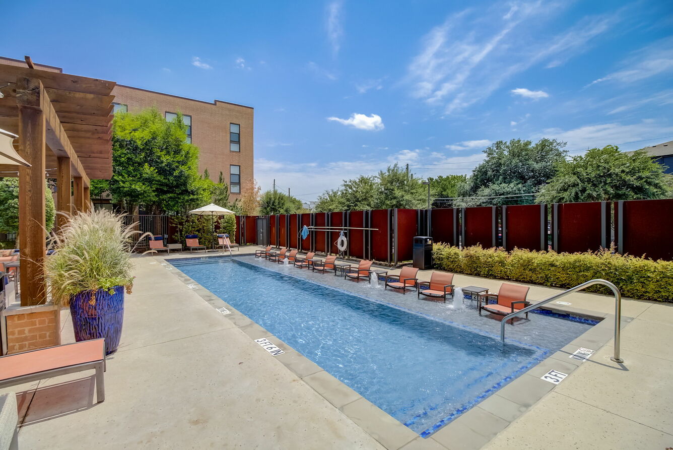 Dallas Condo: 2112 N Peak St