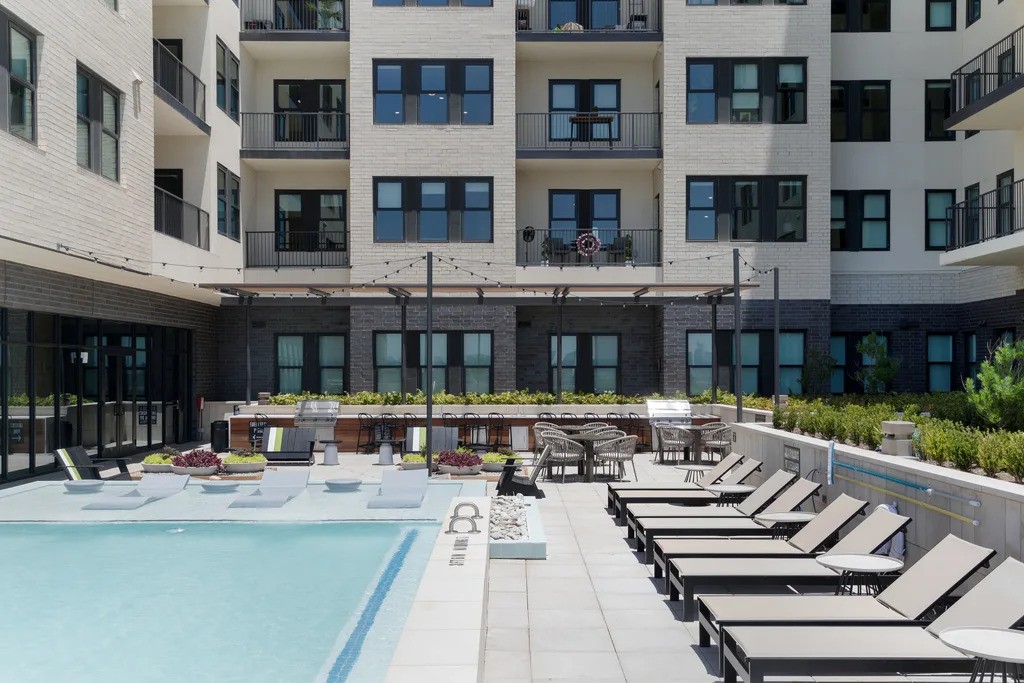 Dallas Condo: 5351 McKinney Ave