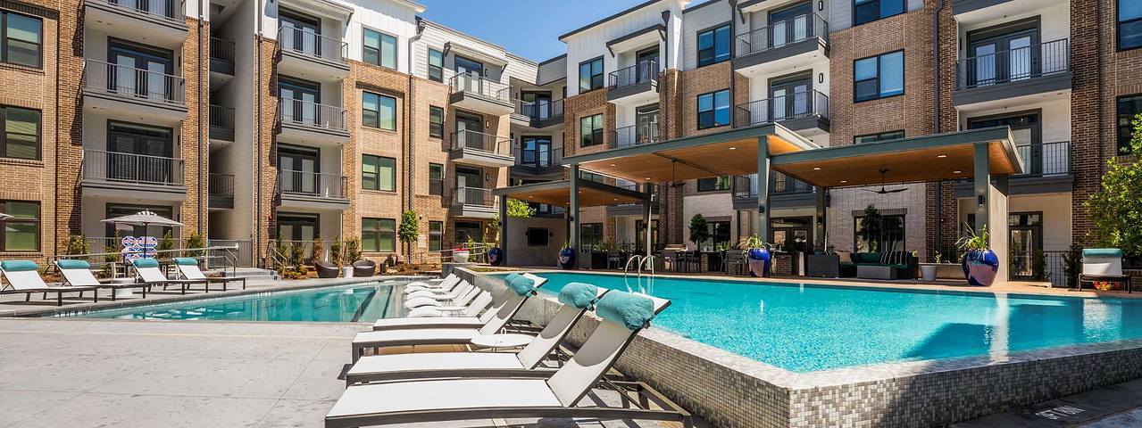 Dallas Condo: 5491 Denton Dr Cut Off