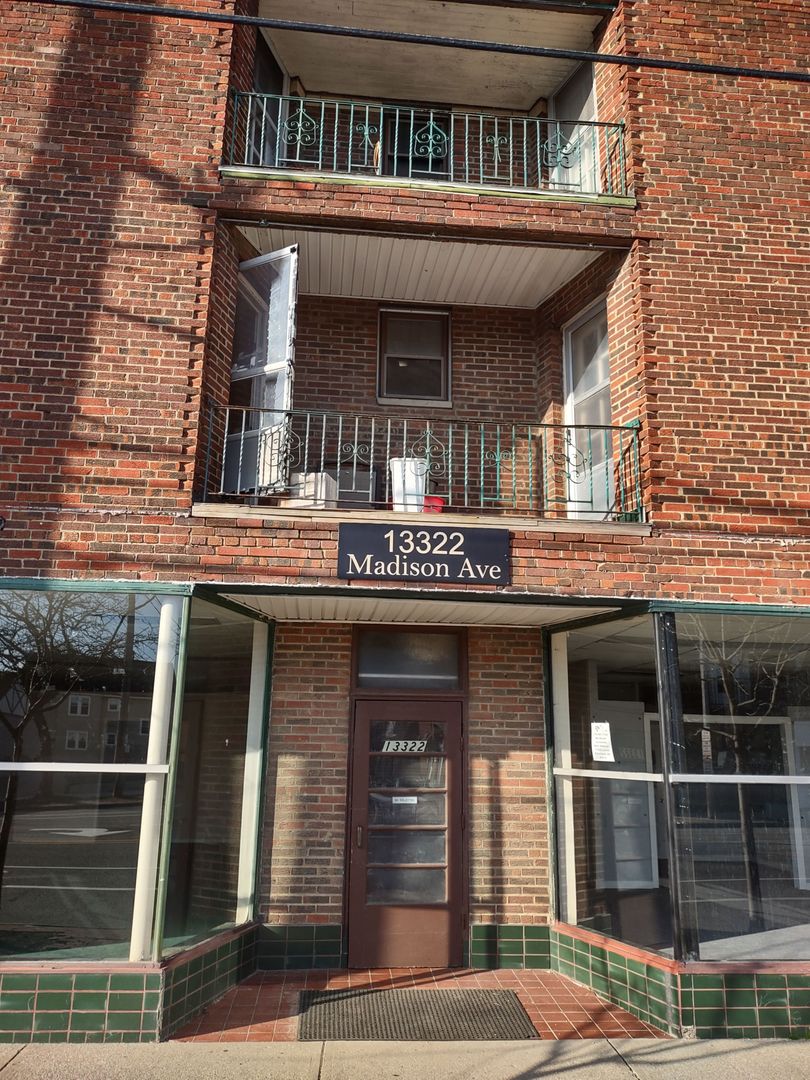 Lakewood Condo: 13322 Madison