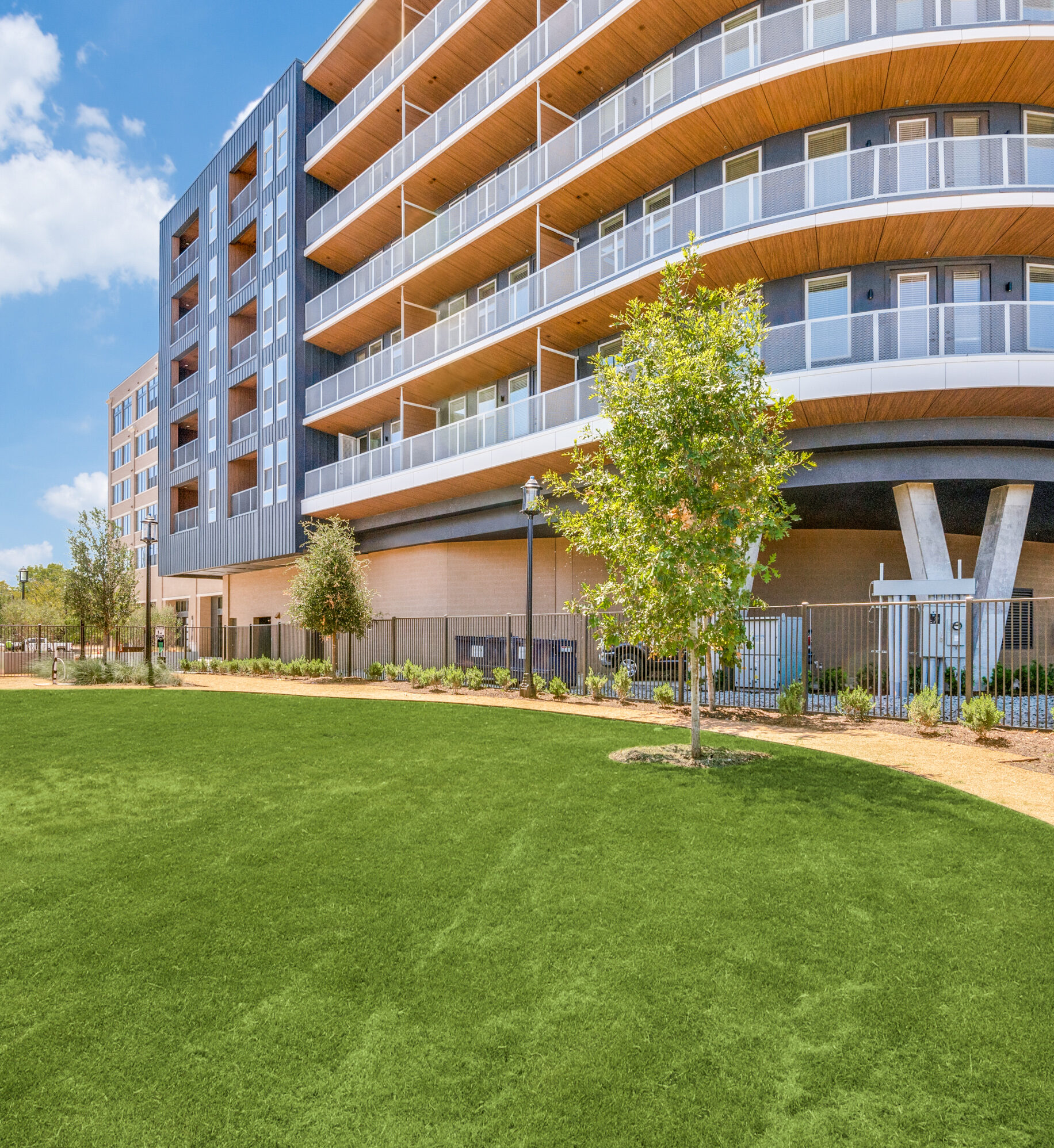 Dallas Condo: 3901 Commerce St