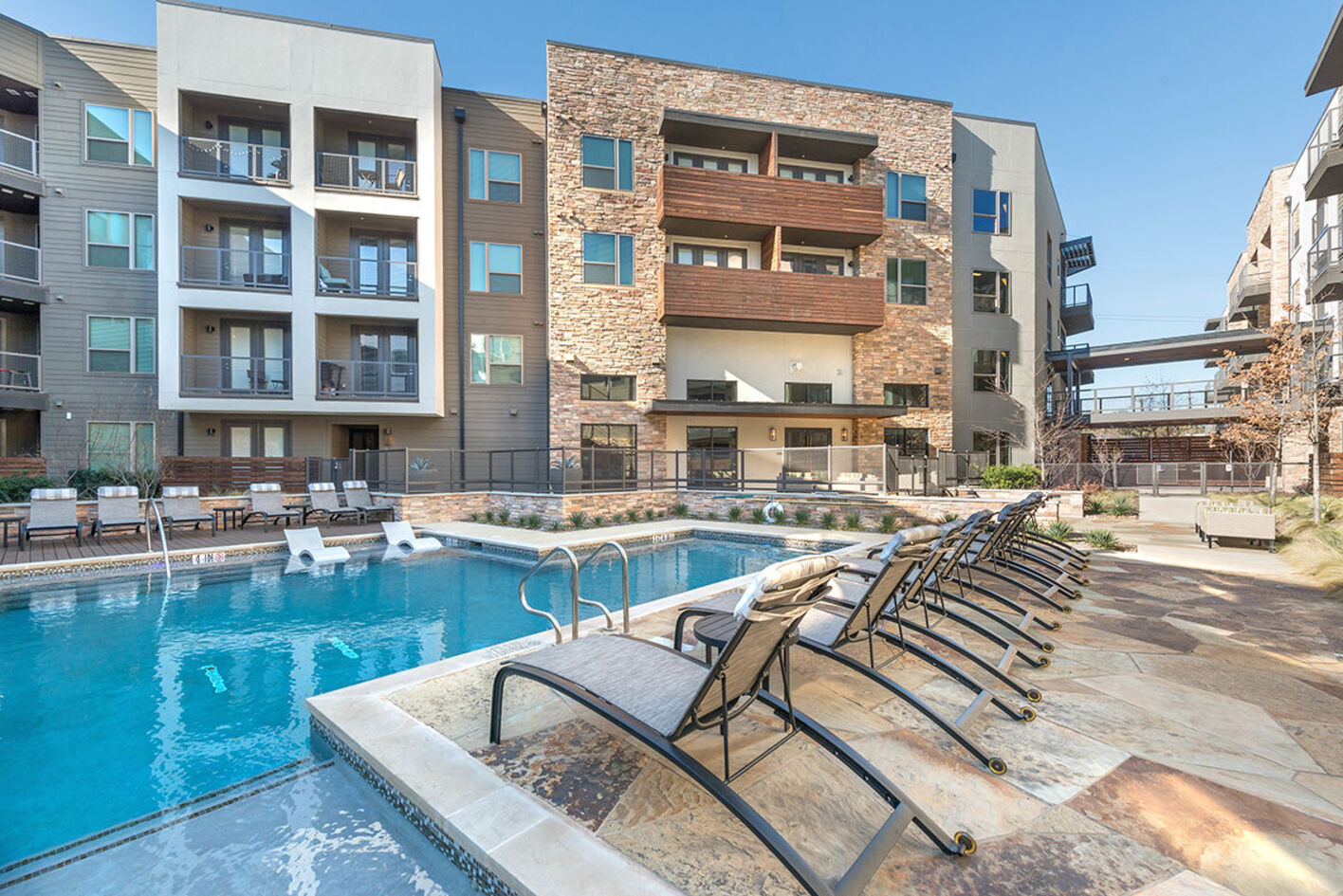 Dallas Condo: 2925 Lucas Dr
