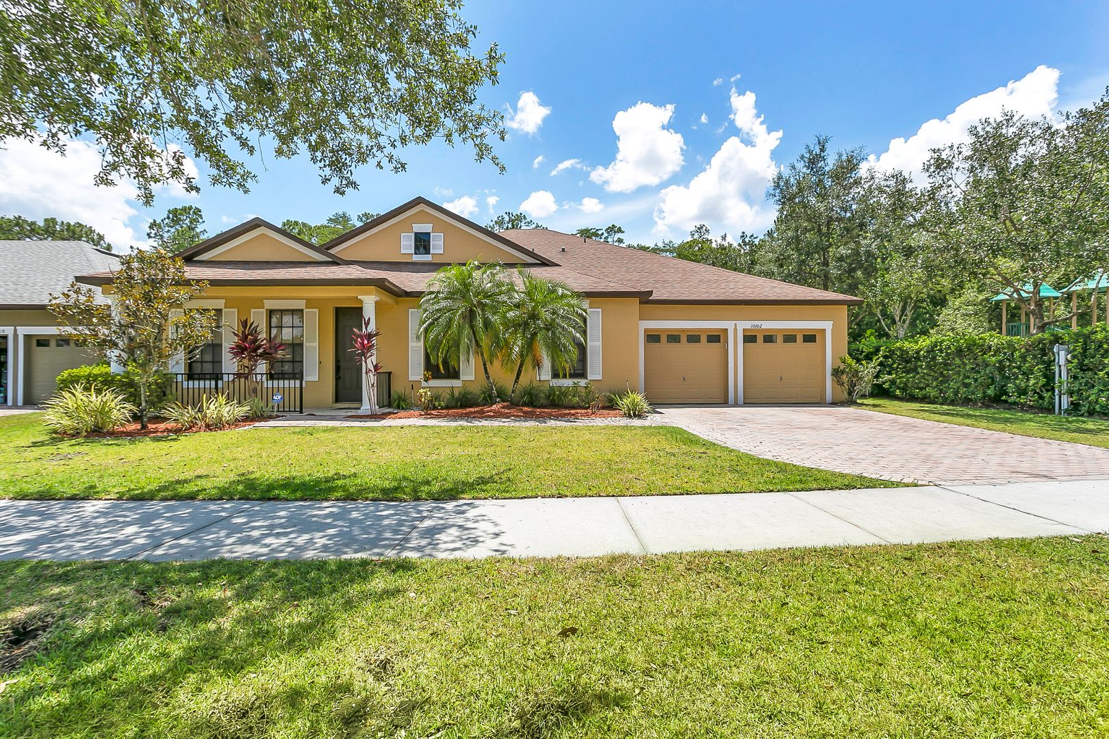 Orlando House: 10102 Caroline Park Dr.