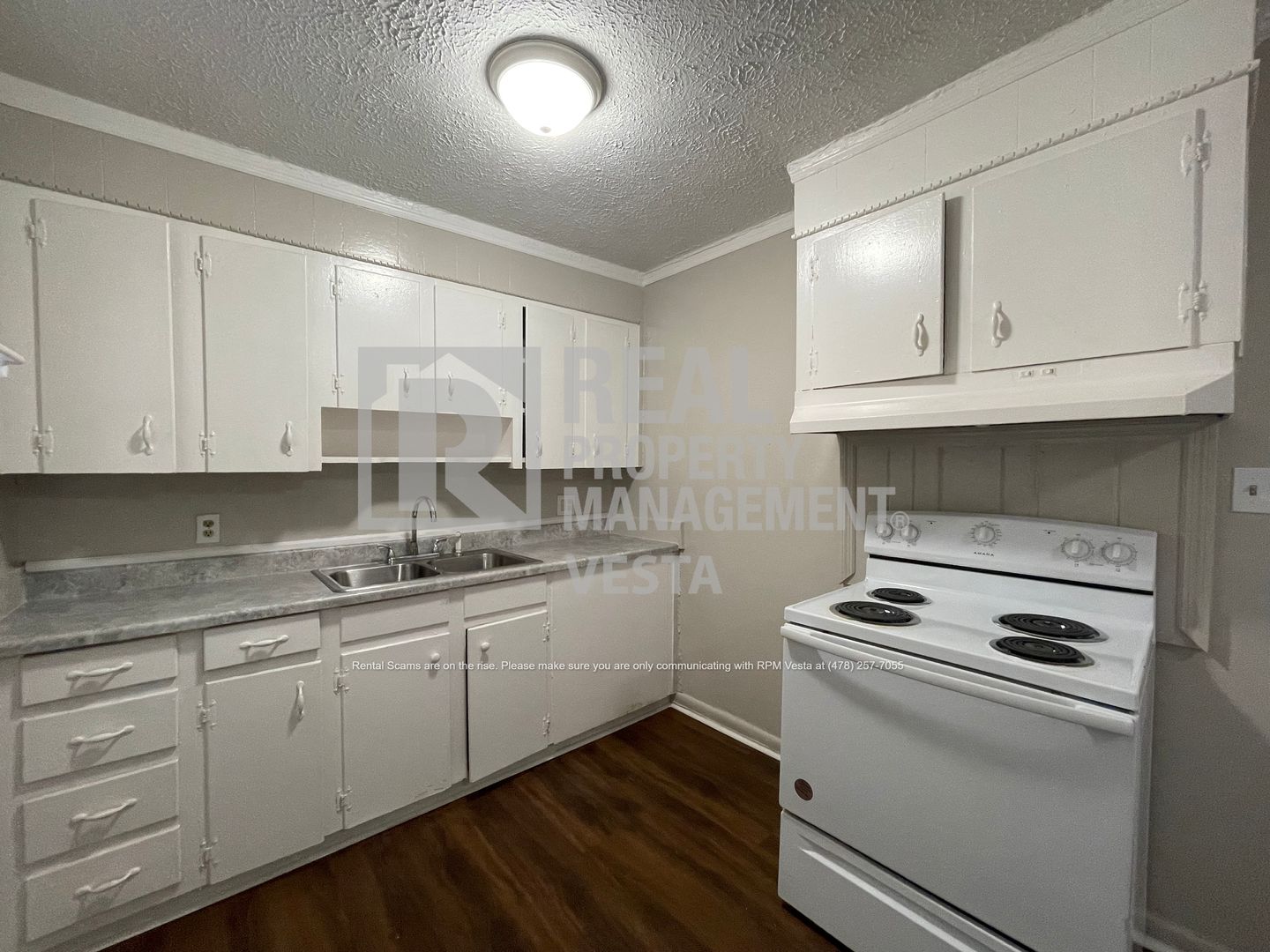 Macon House: 2410 Dapleton Drive