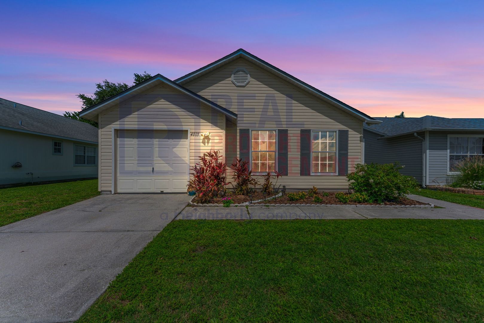 Bradenton House: 4005 38th St W