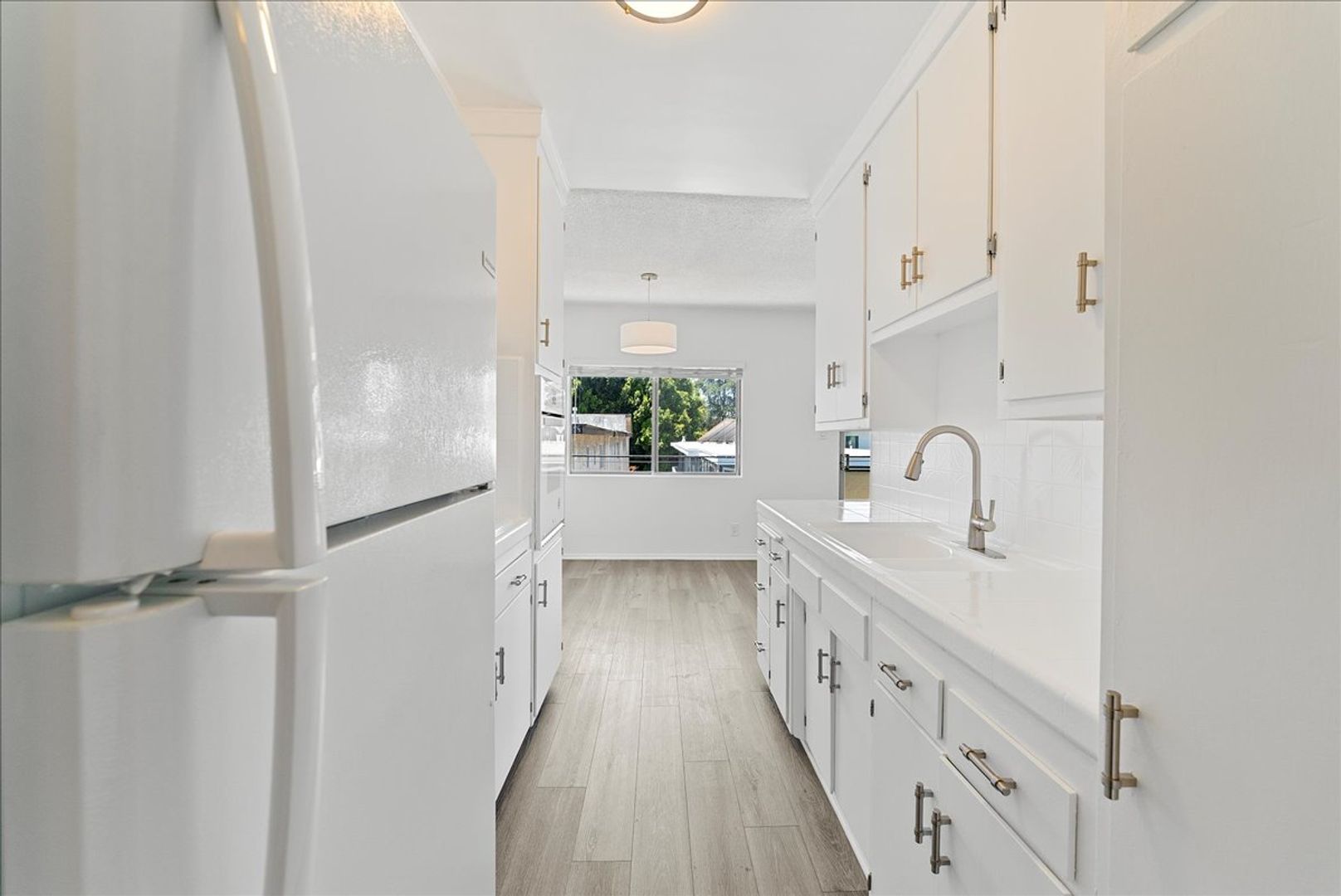 Los Angeles Condo: 1831 Federal Ave.