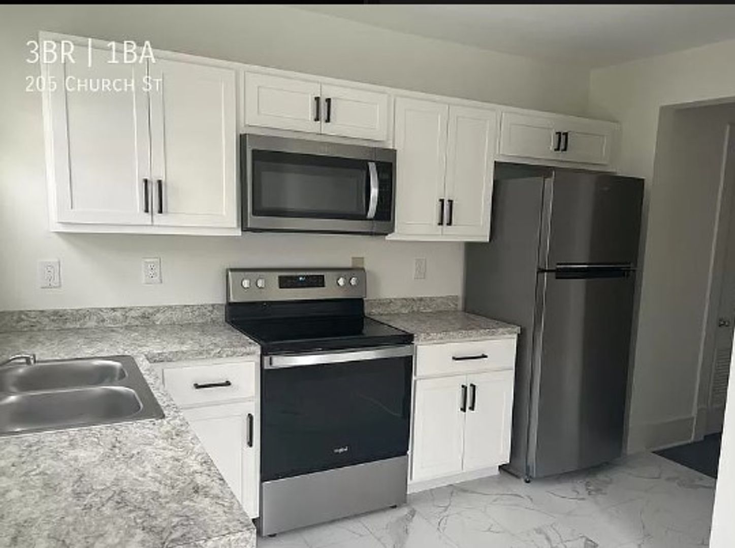 Versailles House: 205 Church Street (Z3)