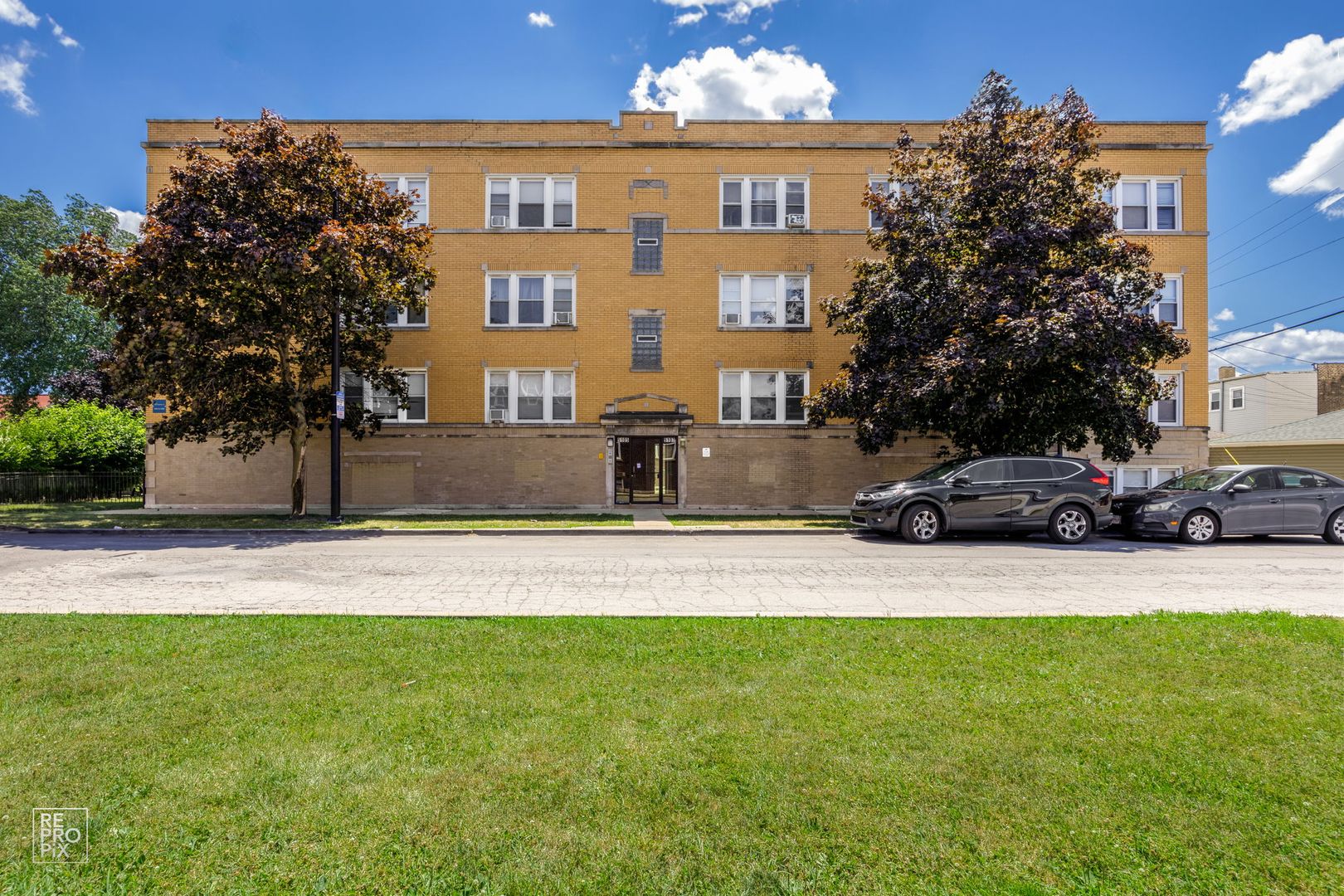 Cicero Condo: 1900 S 51st Ave - 5109 W 19th St -