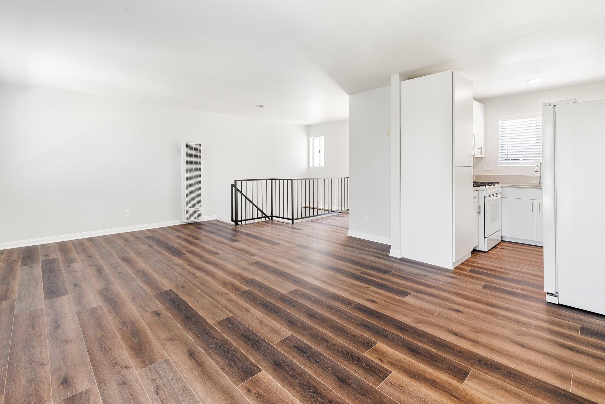 Vista Apartment: 991 Postal Way