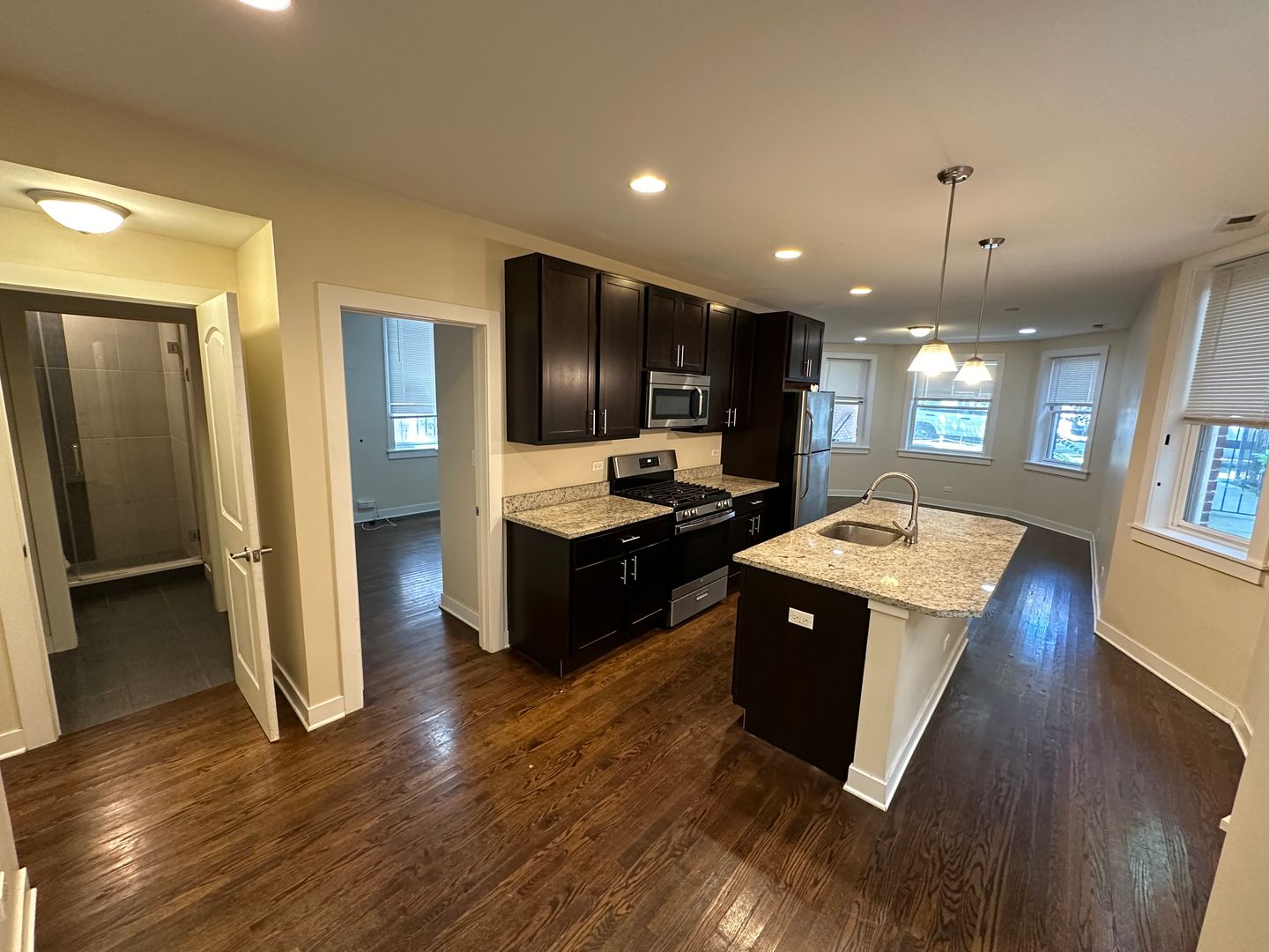 Chicago Condo: 2247 W. Thomas