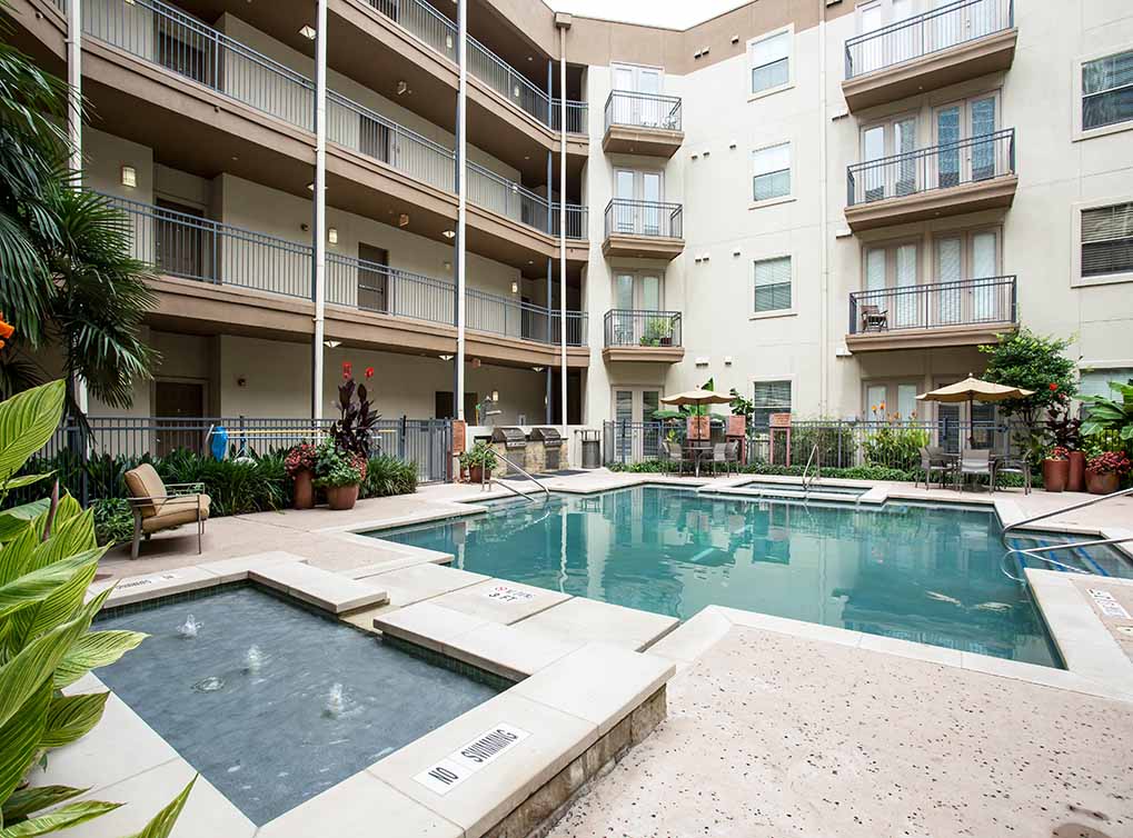 Austin Condo: 305 North Lamar Blvd