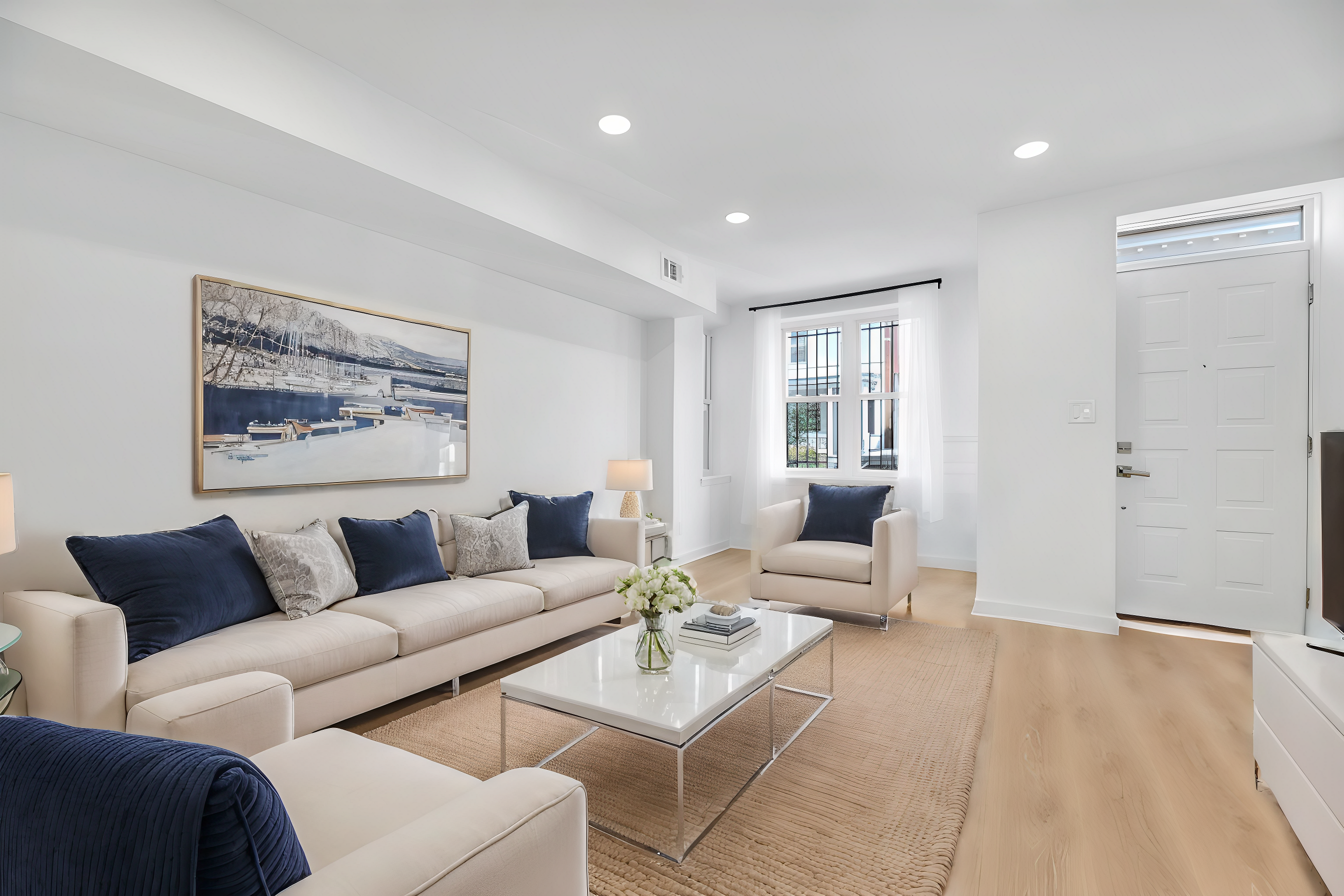 Washington House: 406 Elm St NW