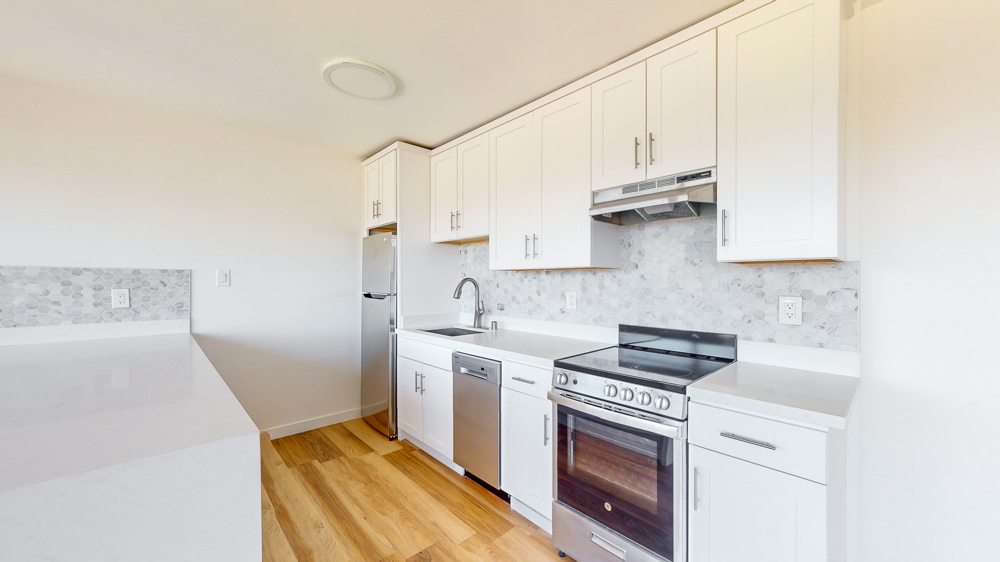 San Francisco Condo: 3420 Market St