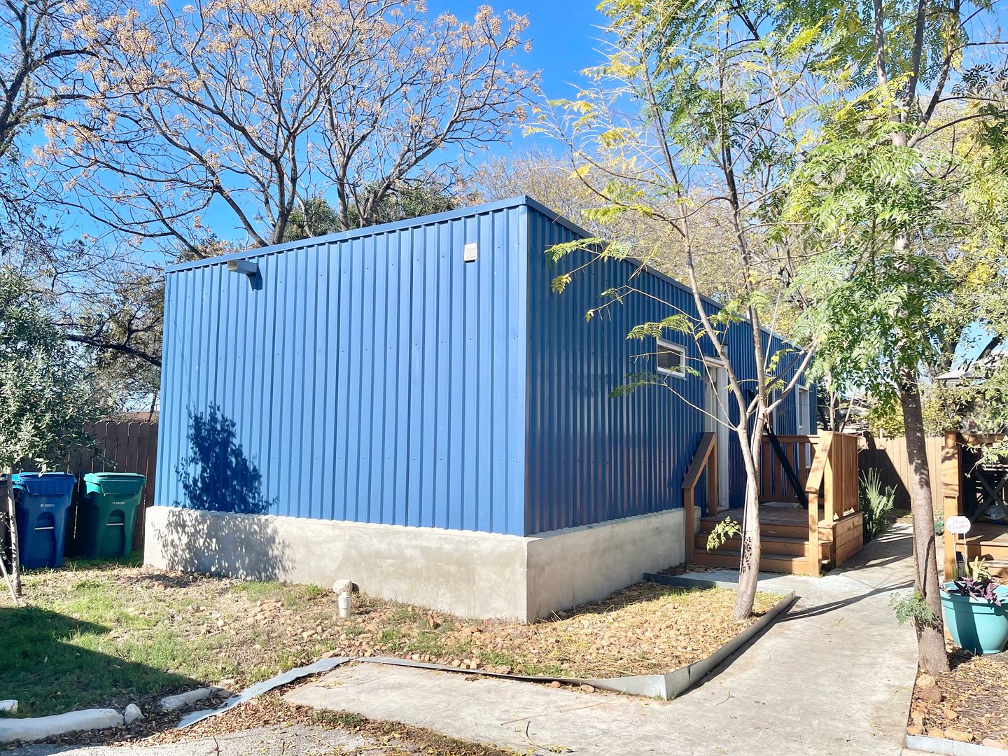 San Antonio Condo: 1033 Rivas Street