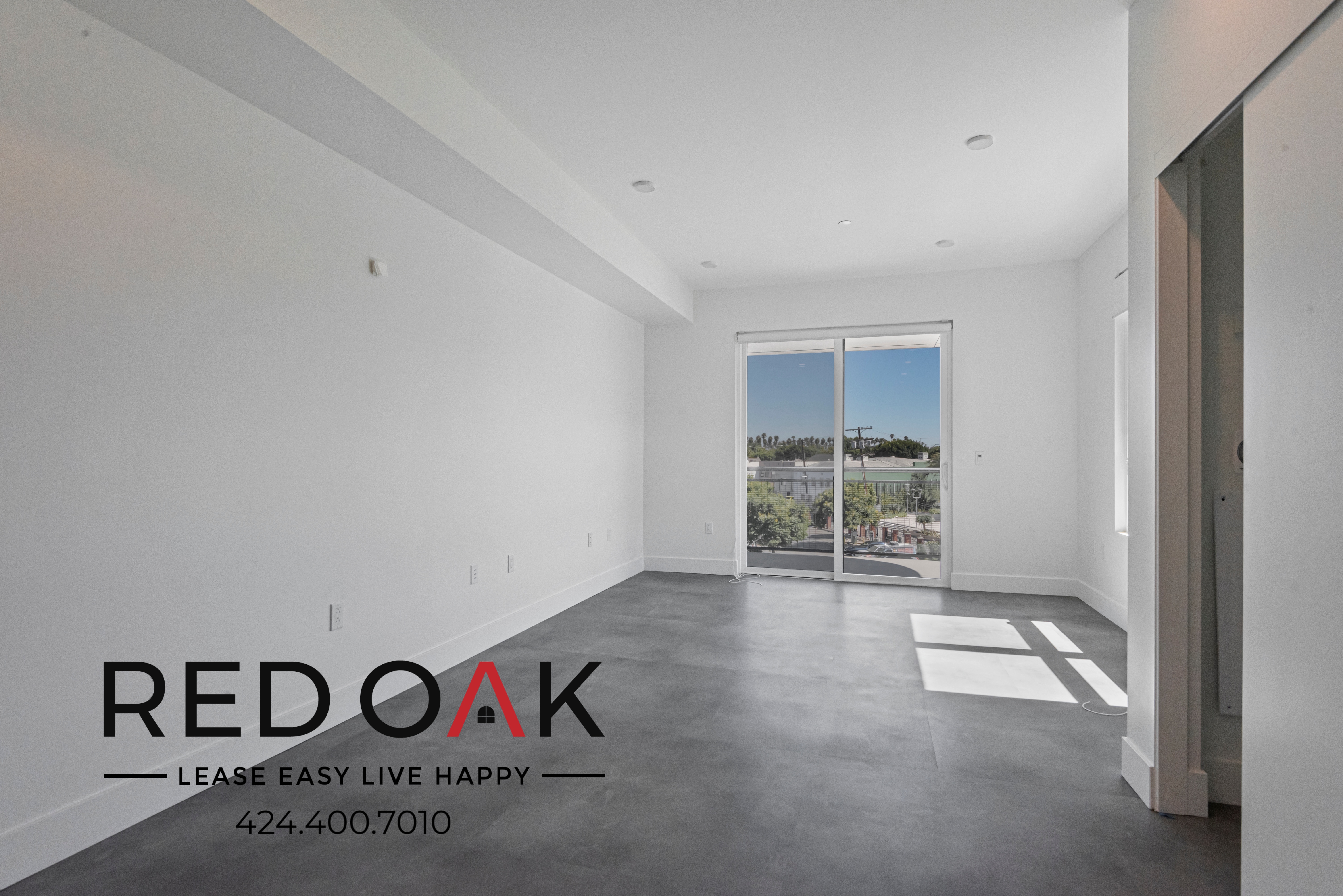 Los Angeles Condo: 3450 W 43rd St