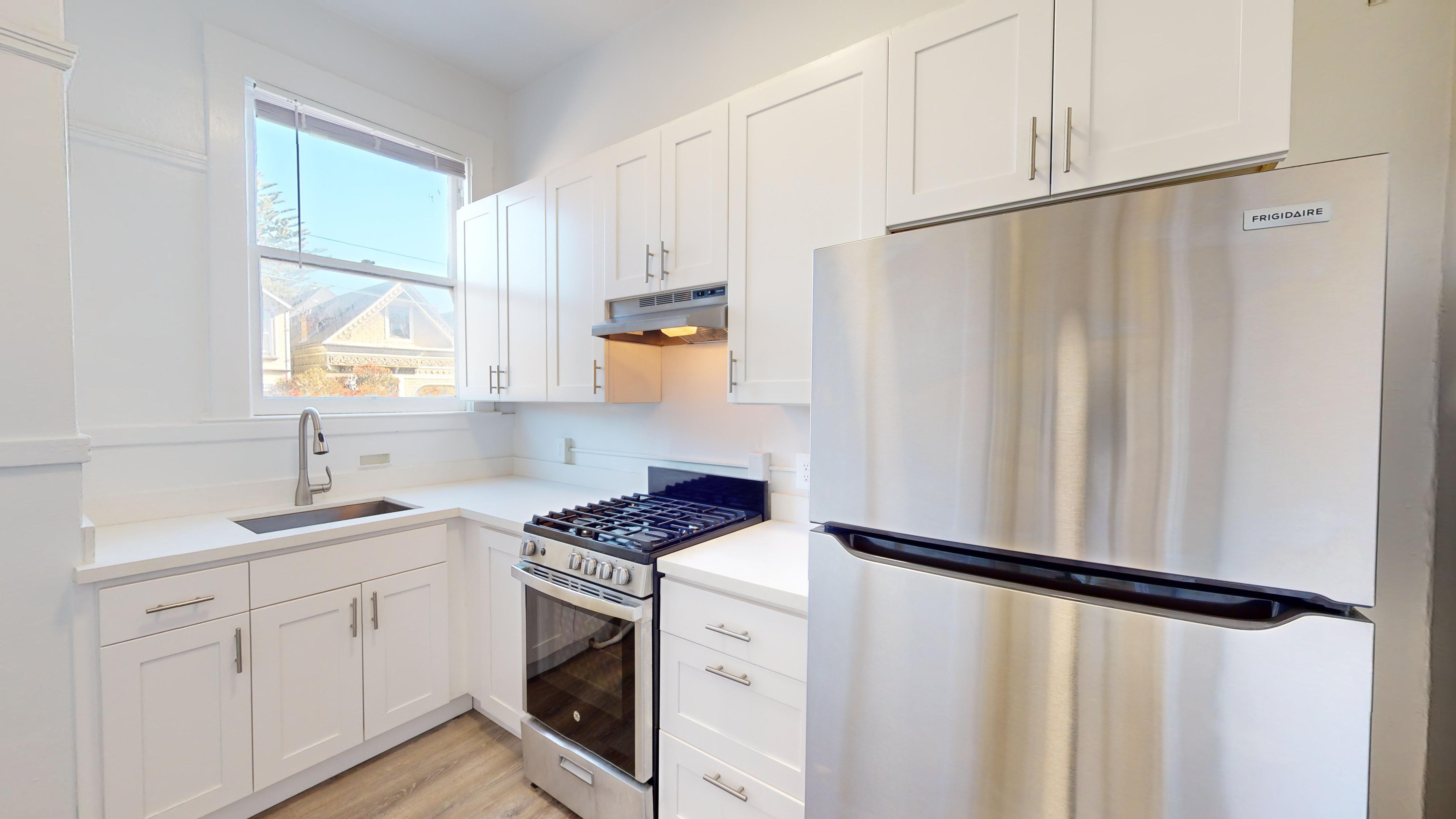 San Francisco Condo: 1591 Page St