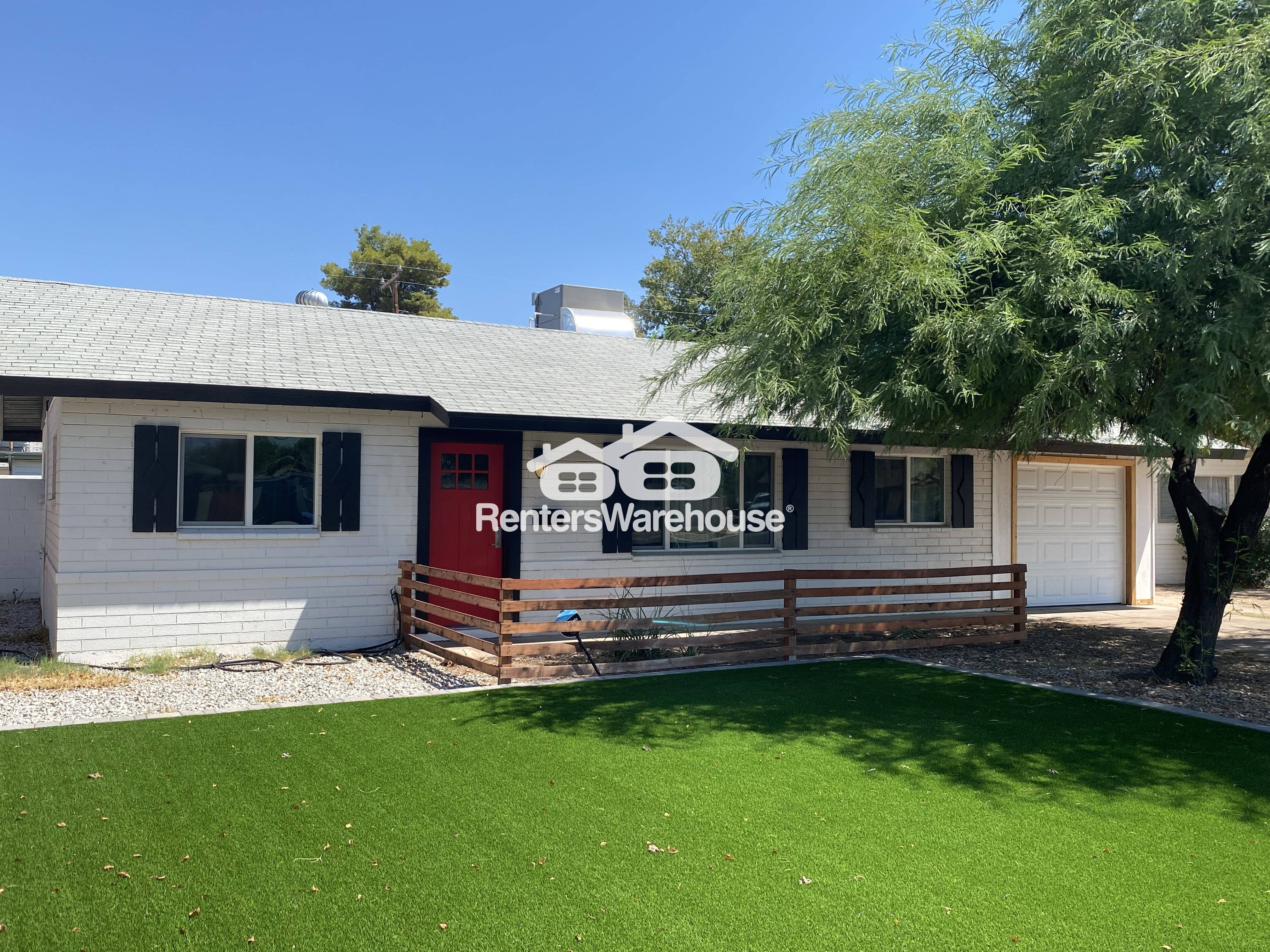 Phoenix House: 3027 N 21st St