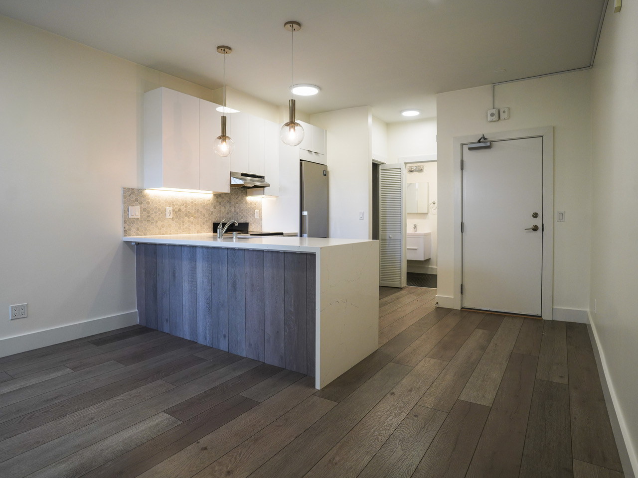 San Francisco Condo: 2835 Van Ness Ave