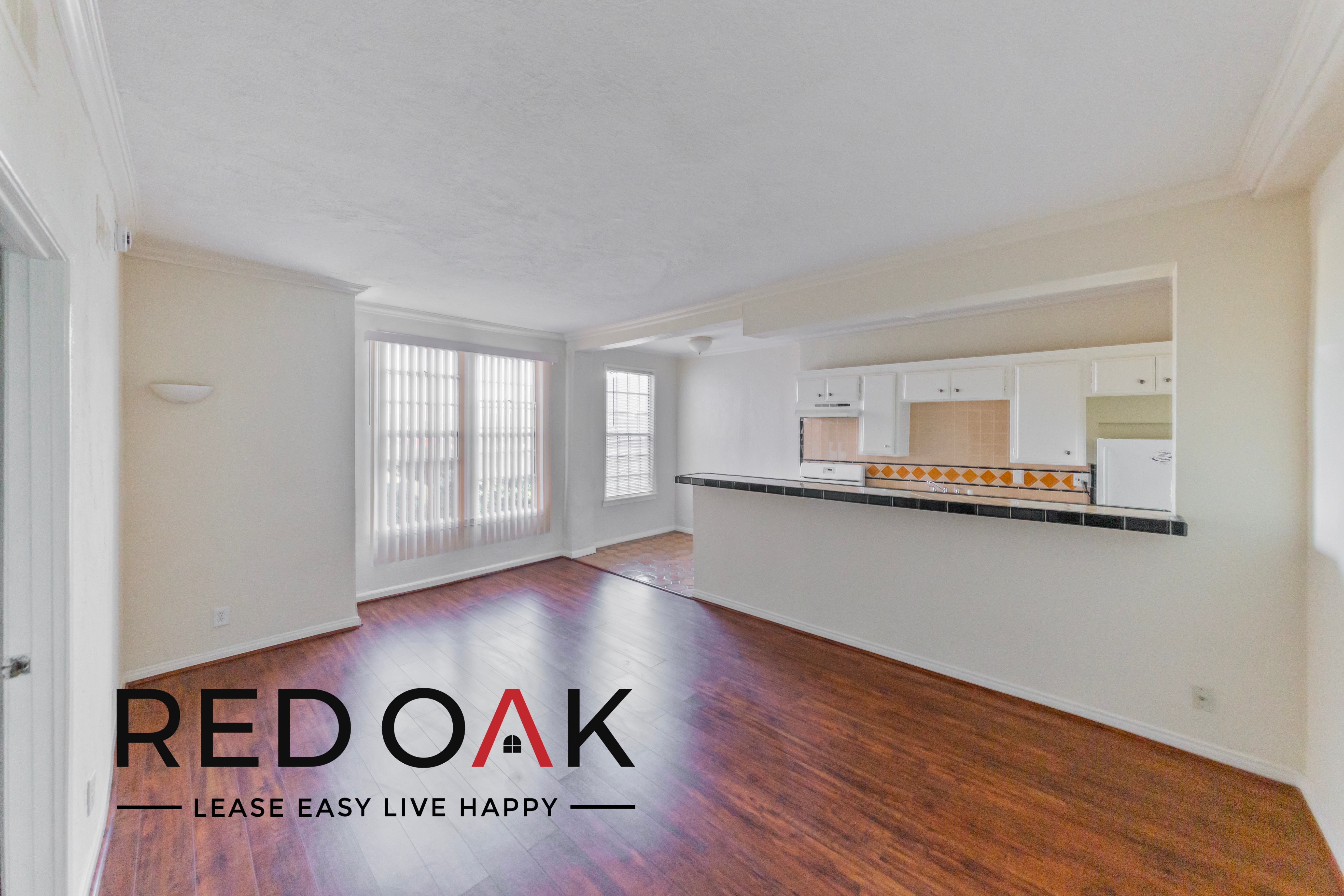 Los Angeles Condo: 5640 Franklin Ave
