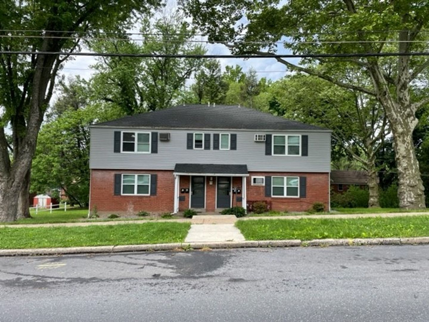 Camp Hill Condo: 12 S 19th St -