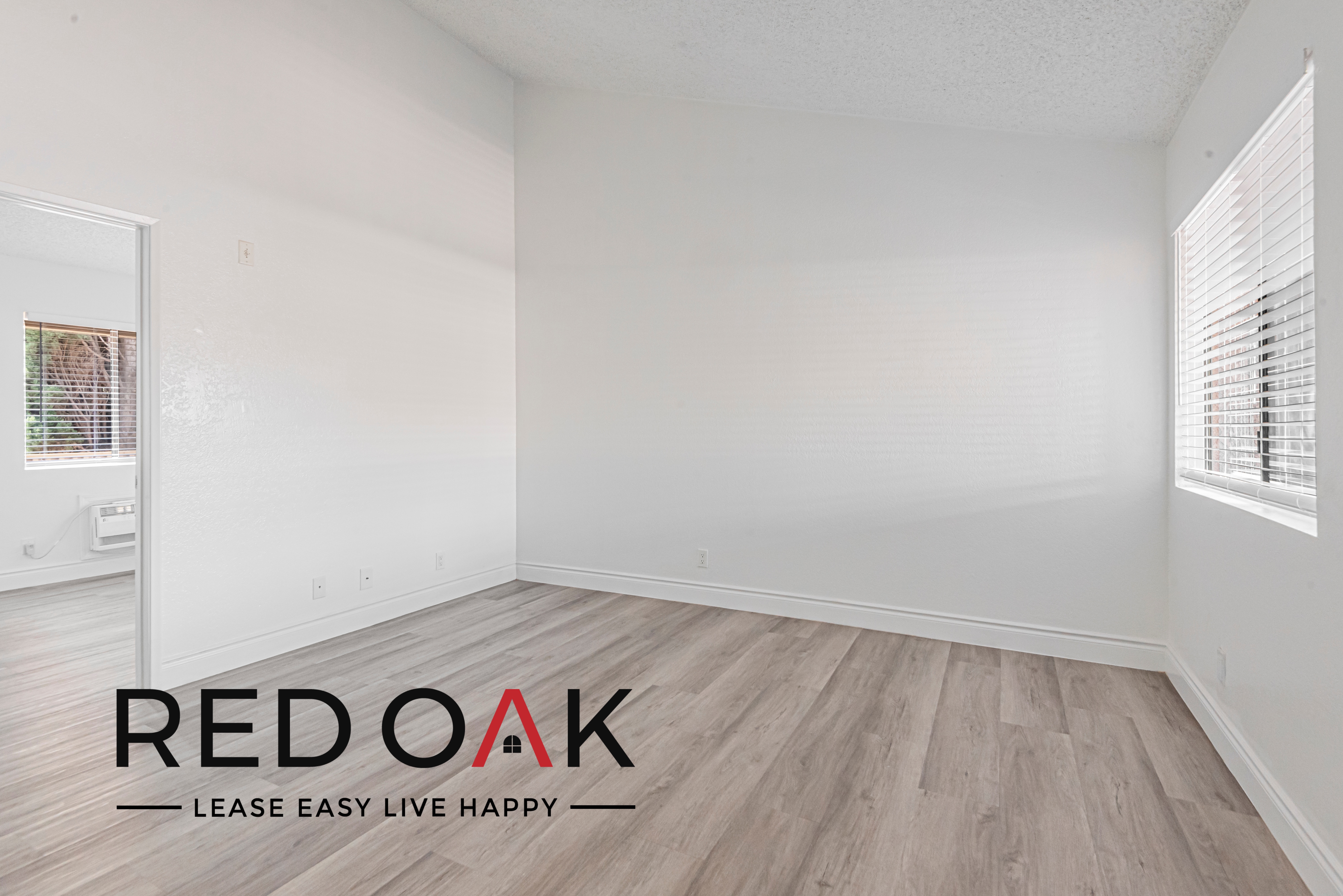 Long Beach Condo: 1542 Orizaba Ave