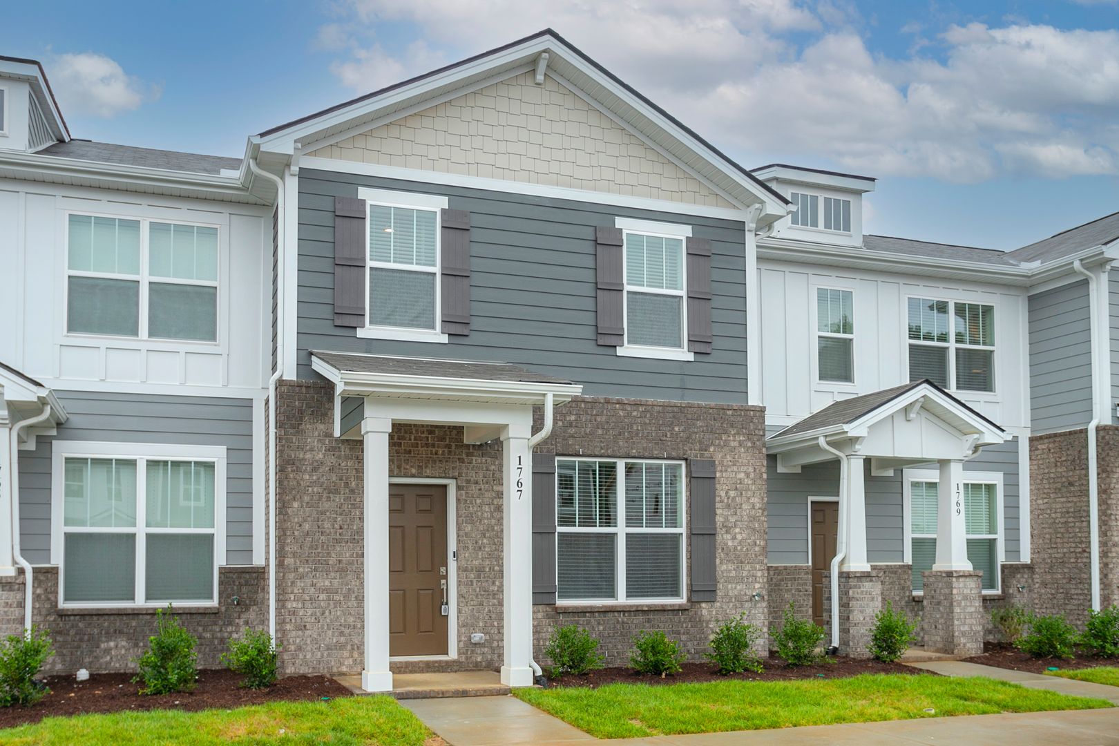 Murfreesboro House: 1767 Frodo Way