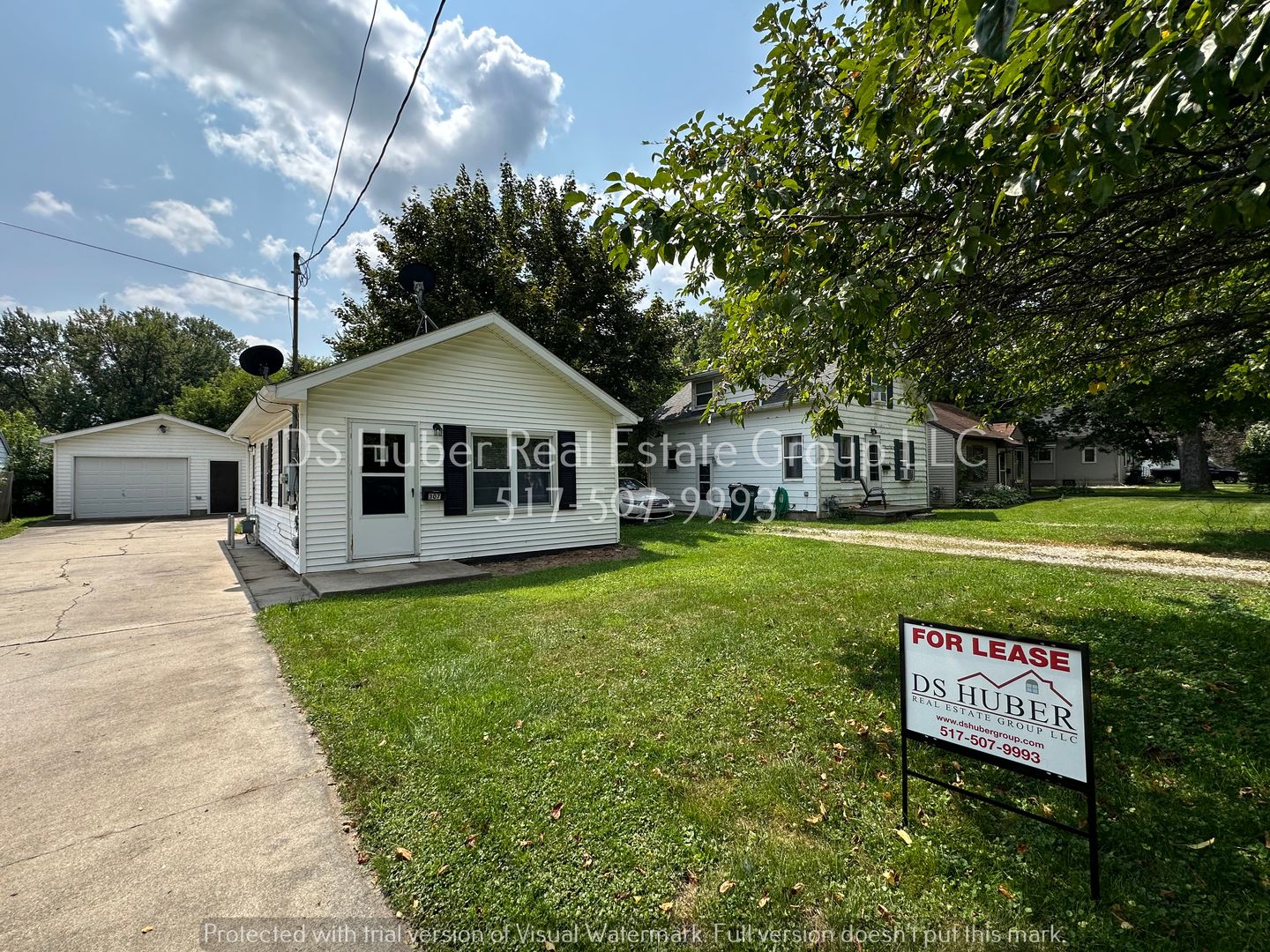 Lansing House: 307 Astor Ave