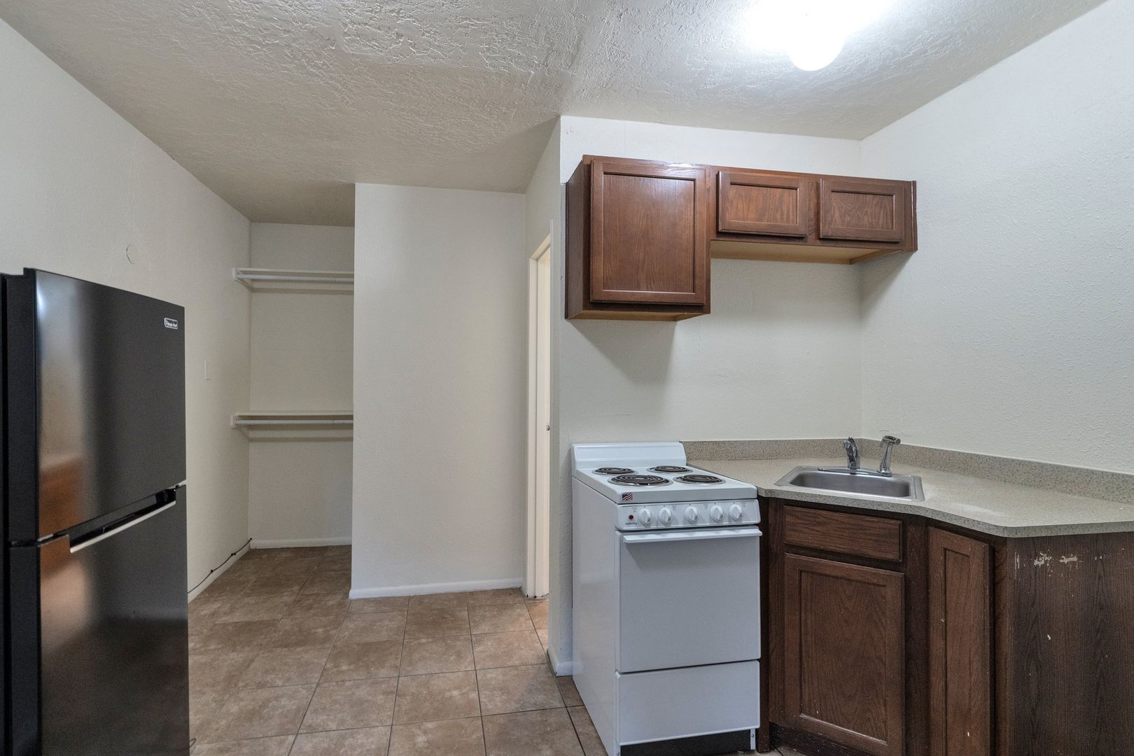 Salt Lake City Apartment: 241 n 800 w