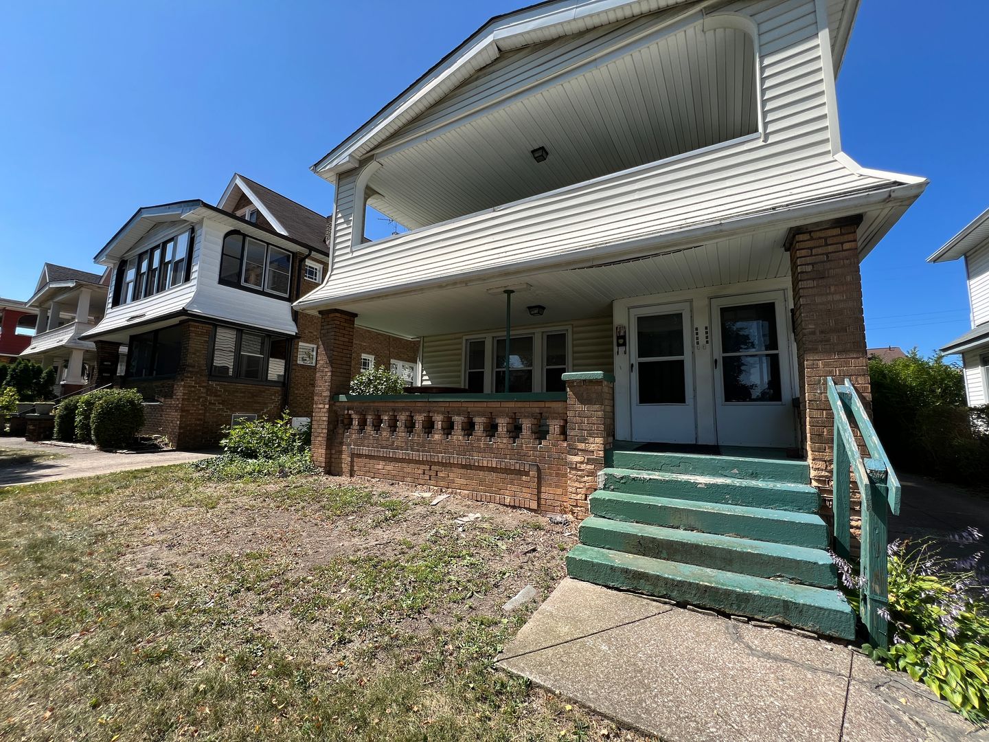 Lakewood House: 2196 Lewis Drive Down