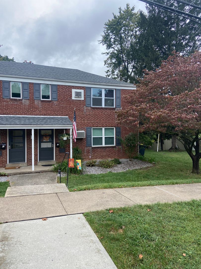 Camp Hill Condo: 13 S 19th St -