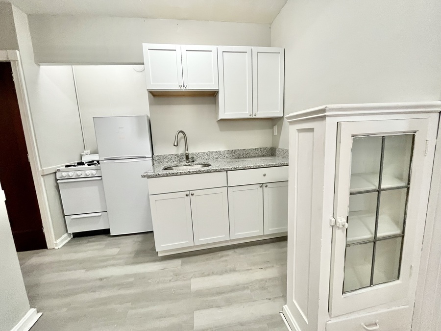 1346 kenilworth ave 202, Lakewood, OH 44107 HPM Property Management