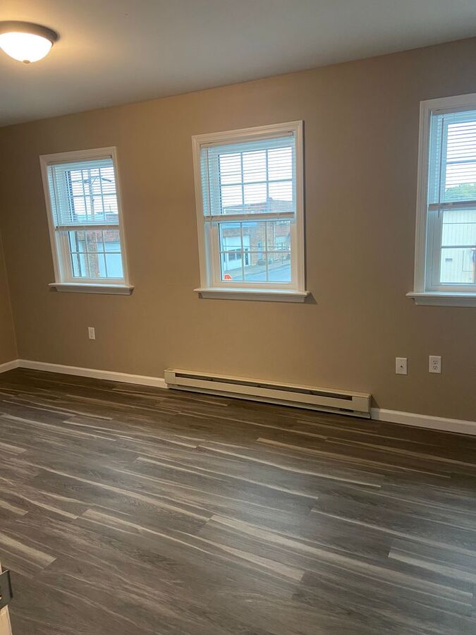 340344 N 1st Ave 342 N 1st Ave, Lebanon, PA 17046 Harrisburg