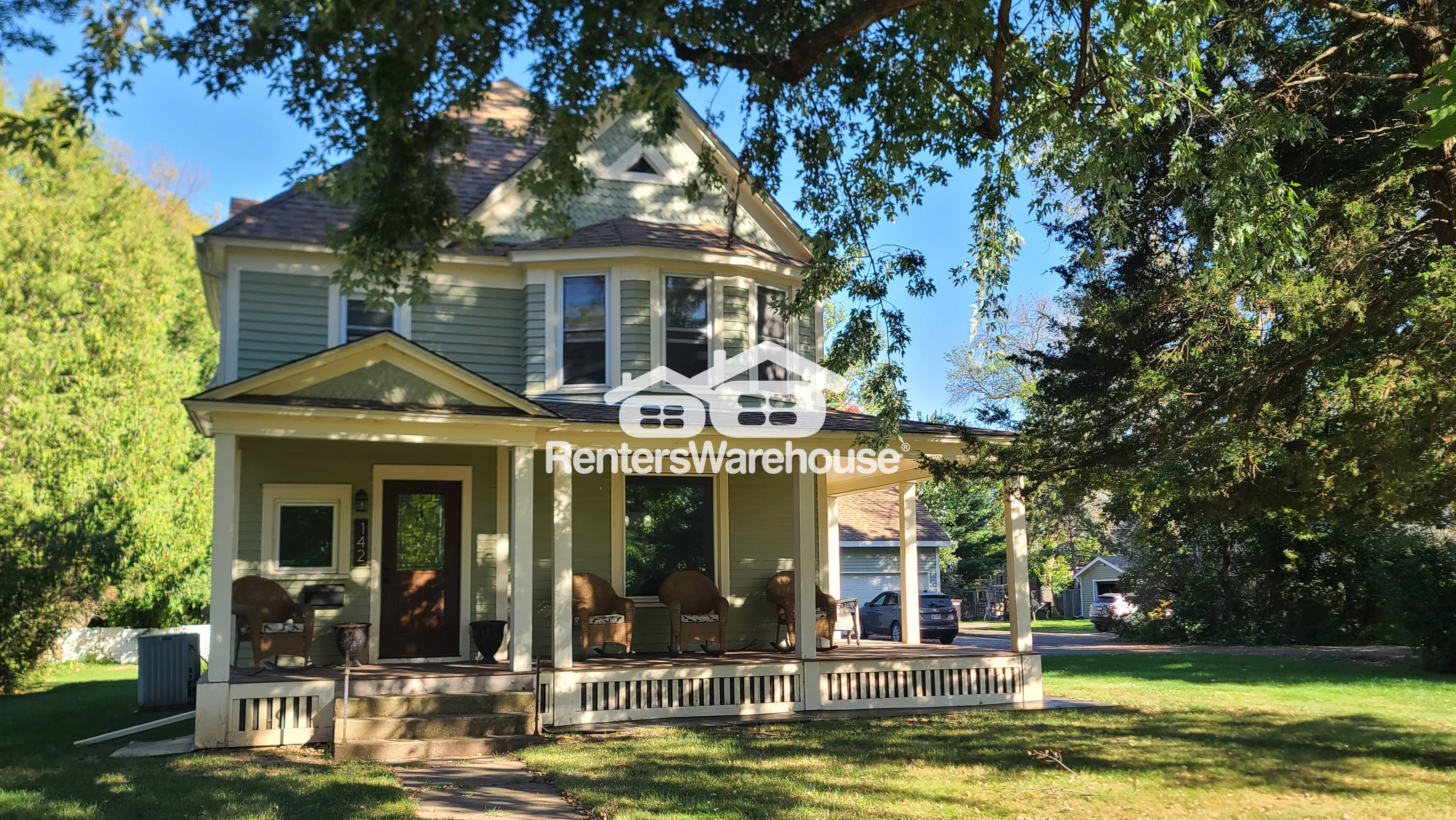 New Richmond House: 142 N Arch Ave