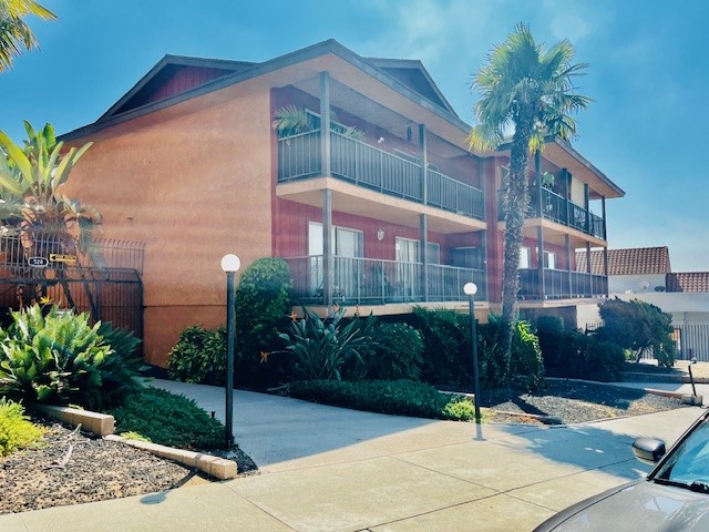 Montebello Apartment: 528 N. Taylor Avenue